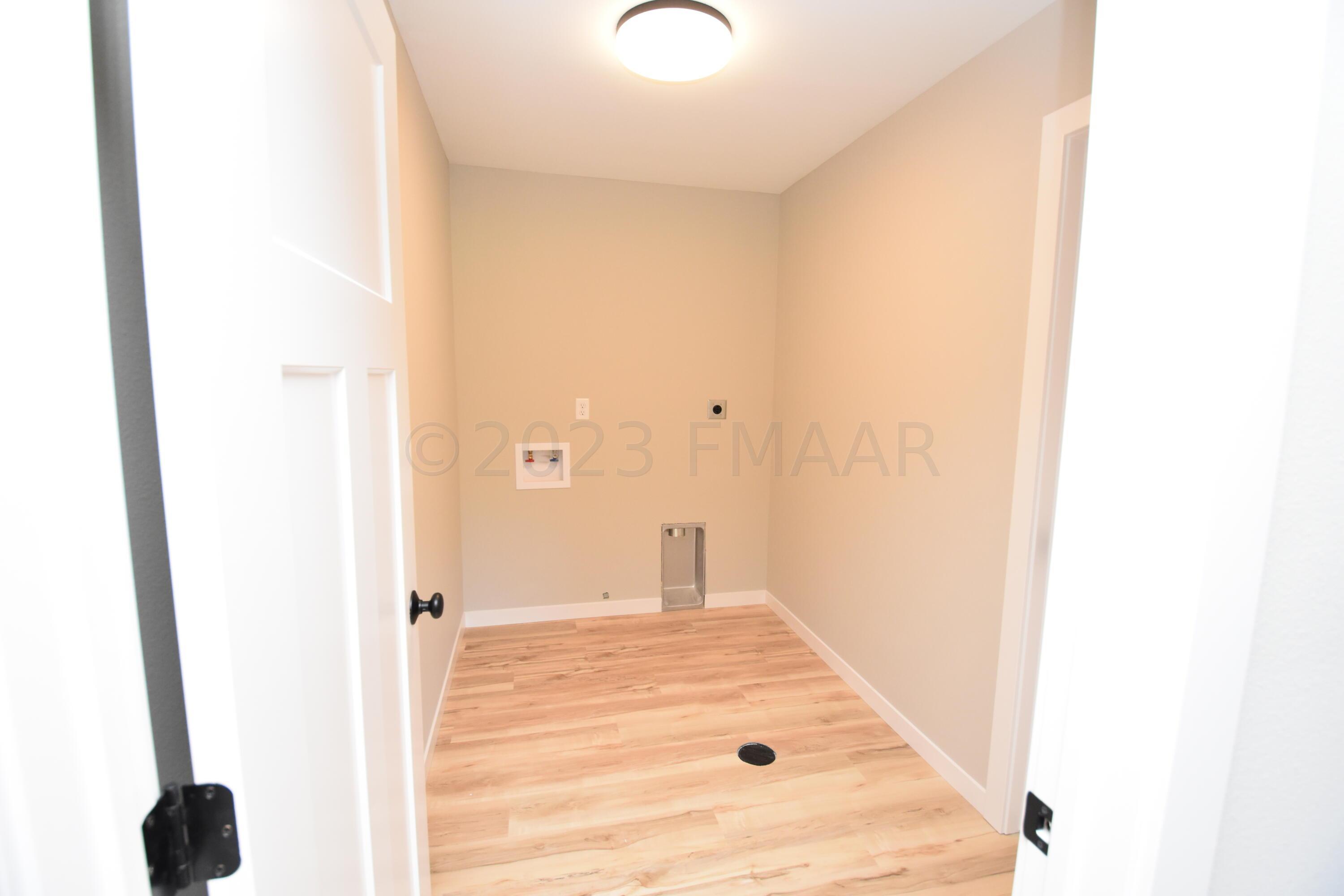 Finished Laundry Room