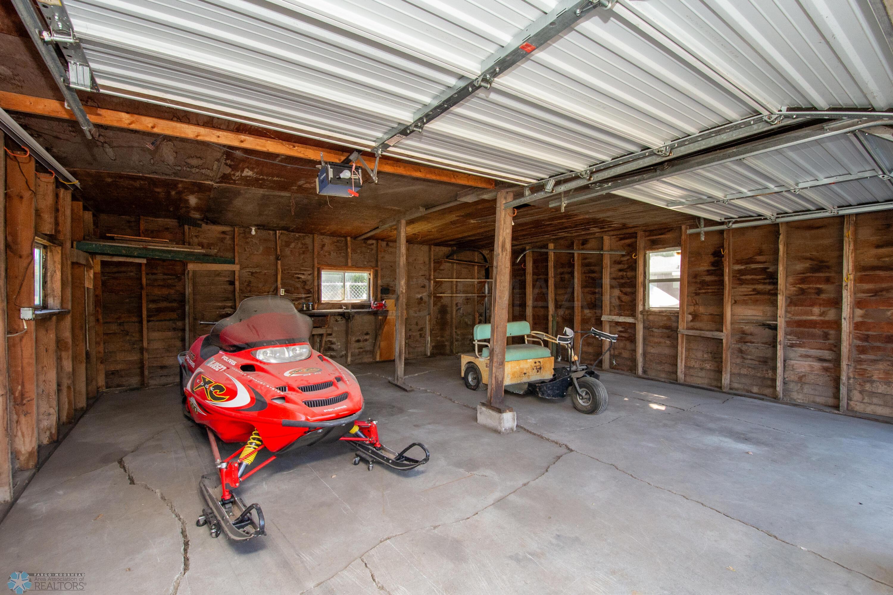 Detached Garage
