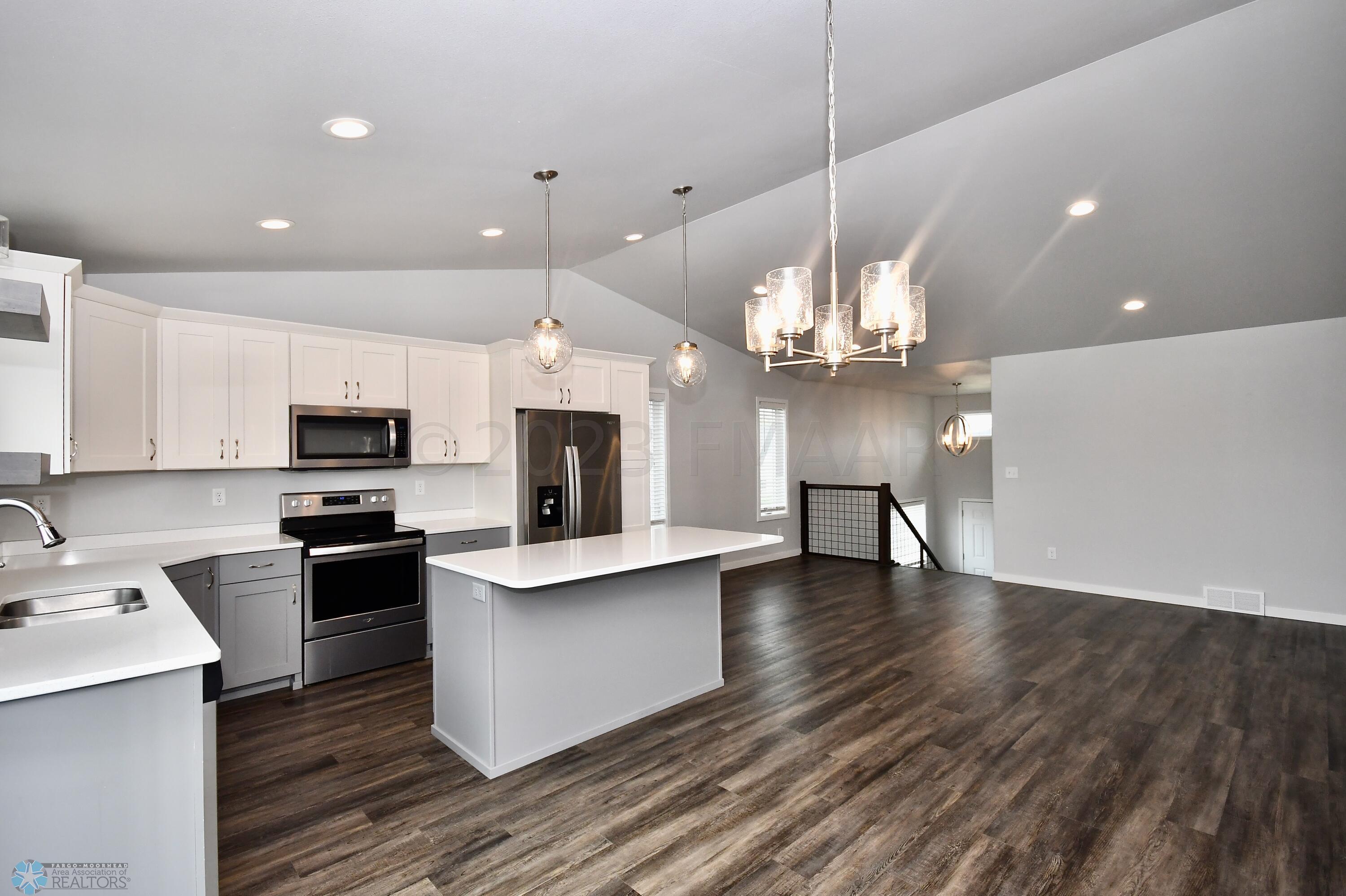 2704 Westwood St W West Fargo