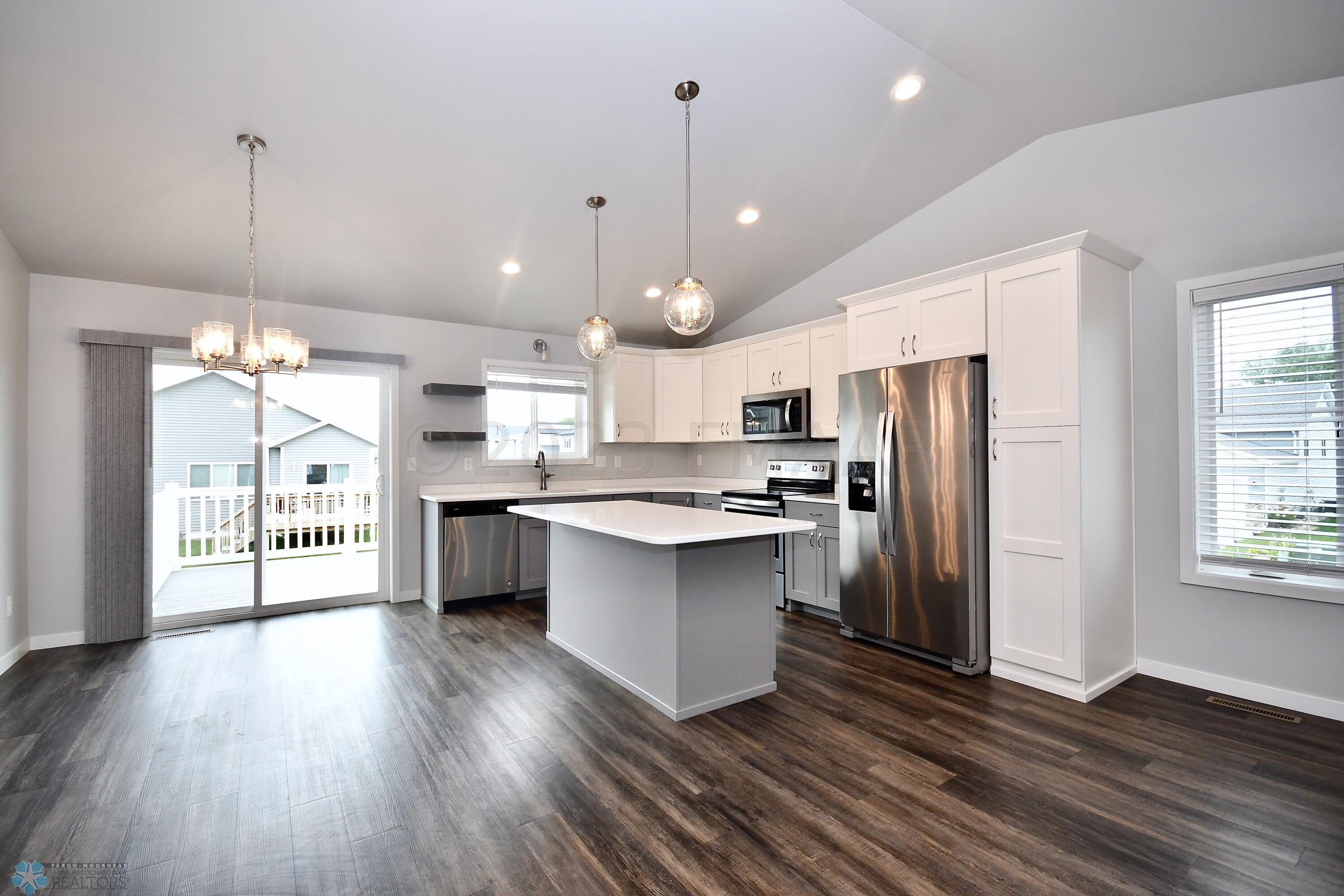 2704 Westwood St W West Fargo