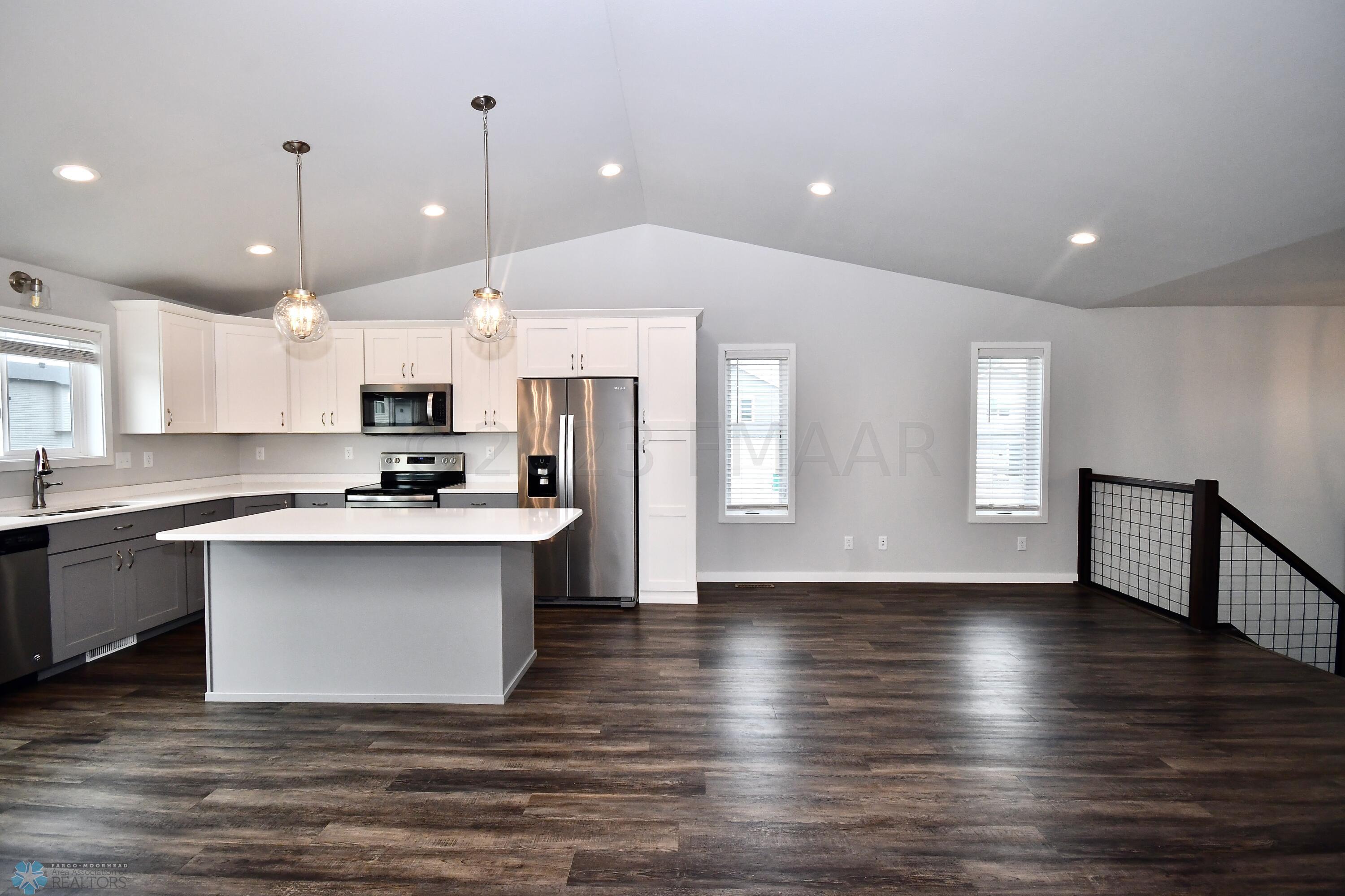 2704 Westwood St W West Fargo