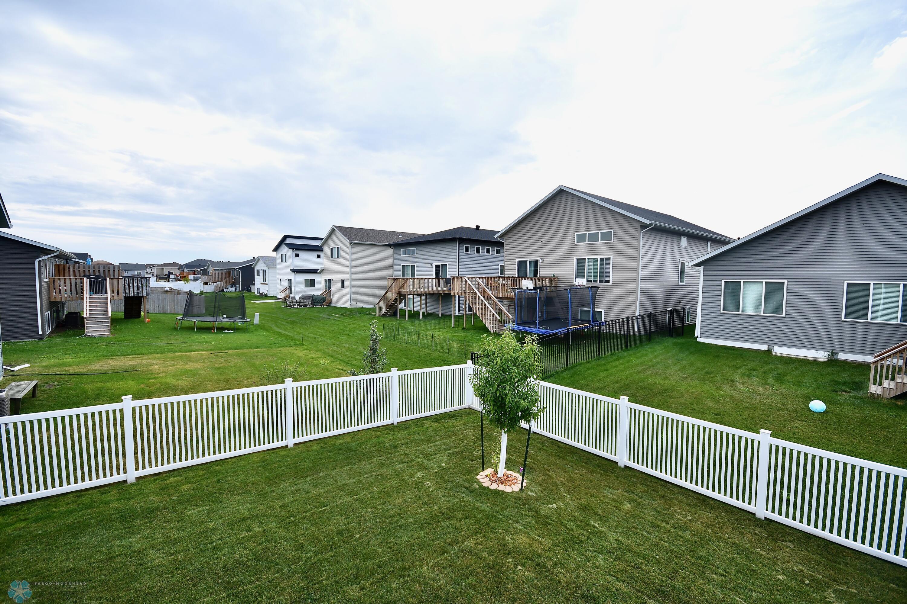 2704 Westwood St W West Fargo