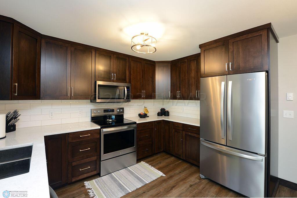 1204 62nd AVe N Moorhead