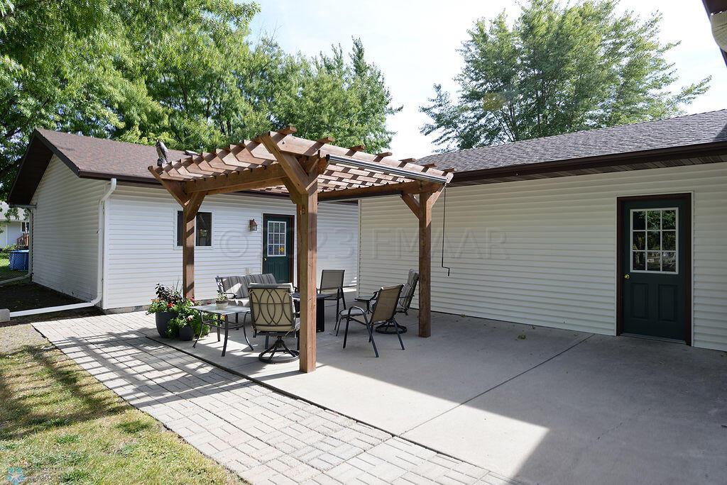 1204 62nd AVe N Moorhead