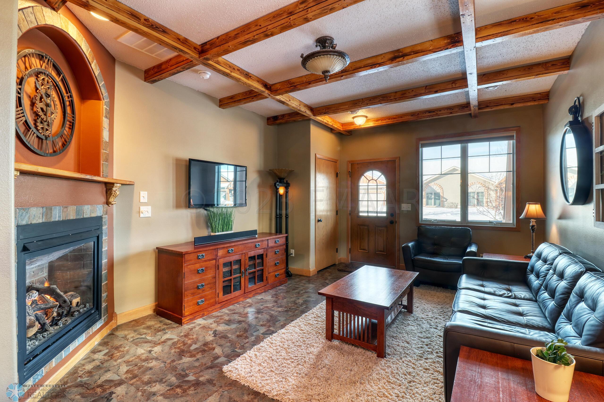 Living Area1_4