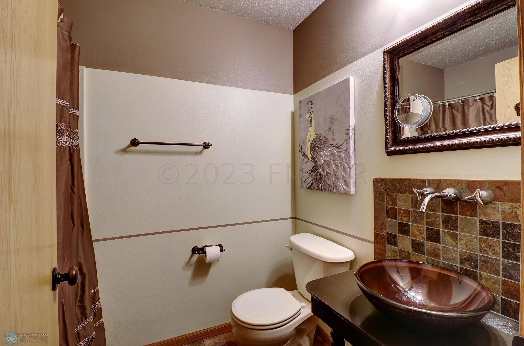 Upstairs Bathroom1_1