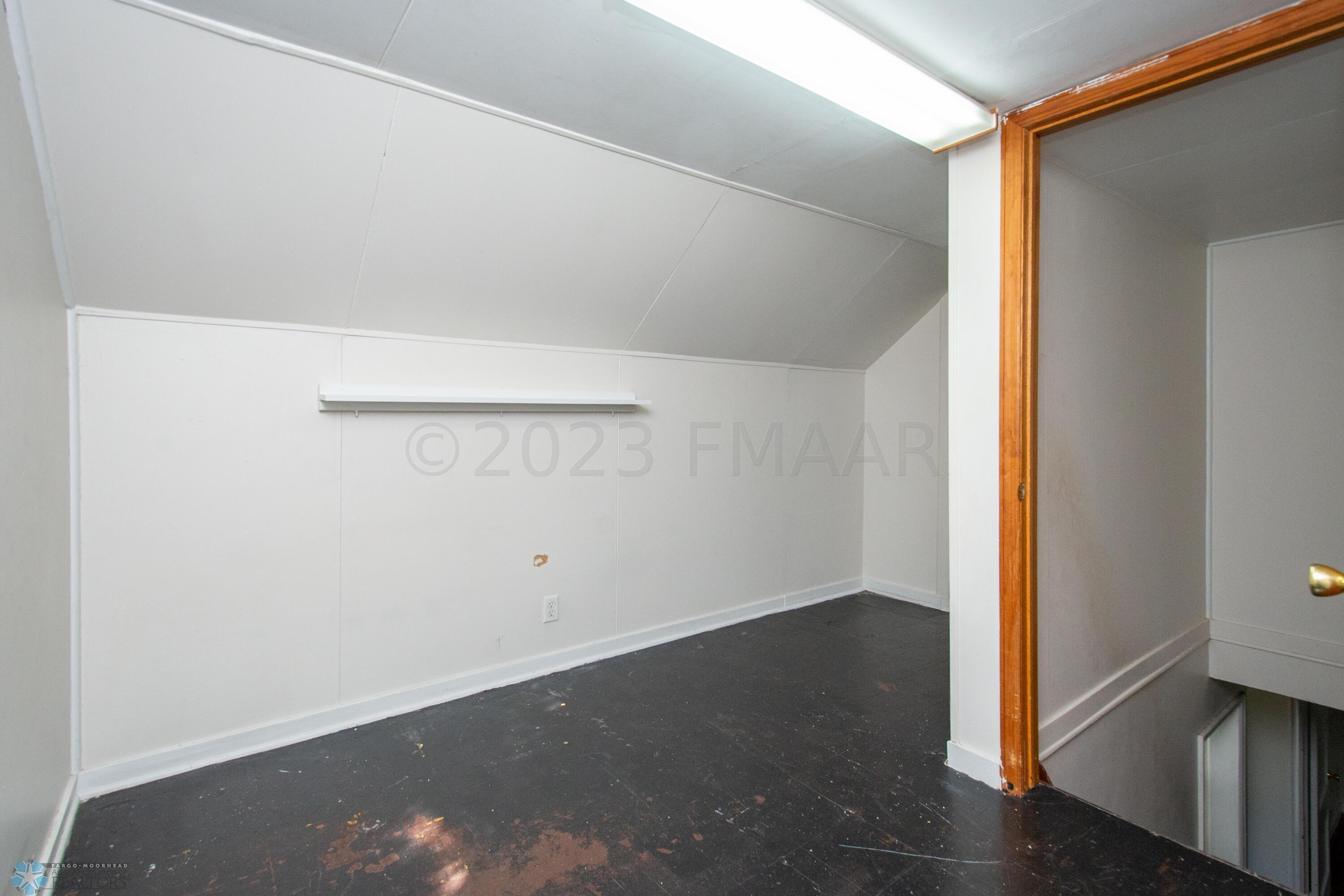 2nd Floor Landing