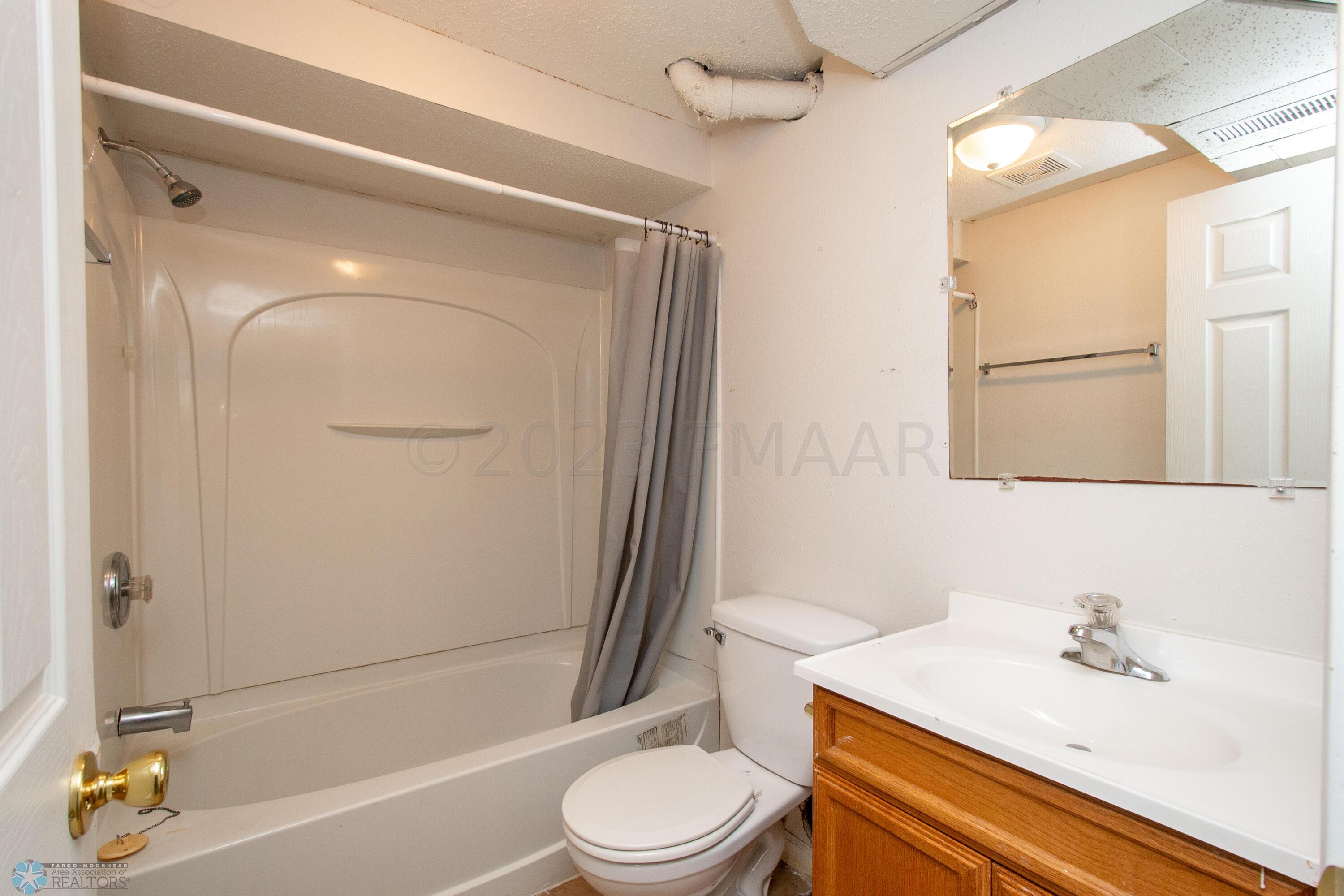 Bathroom 2