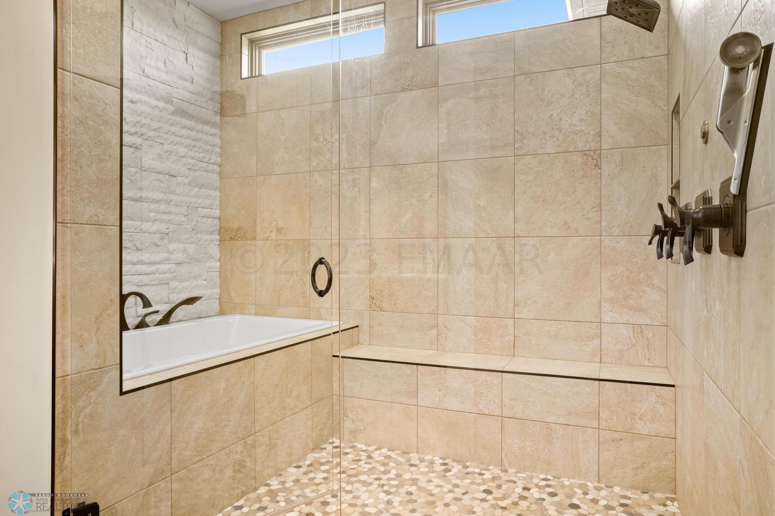 4724 Chokecherry Ct W West Fargo