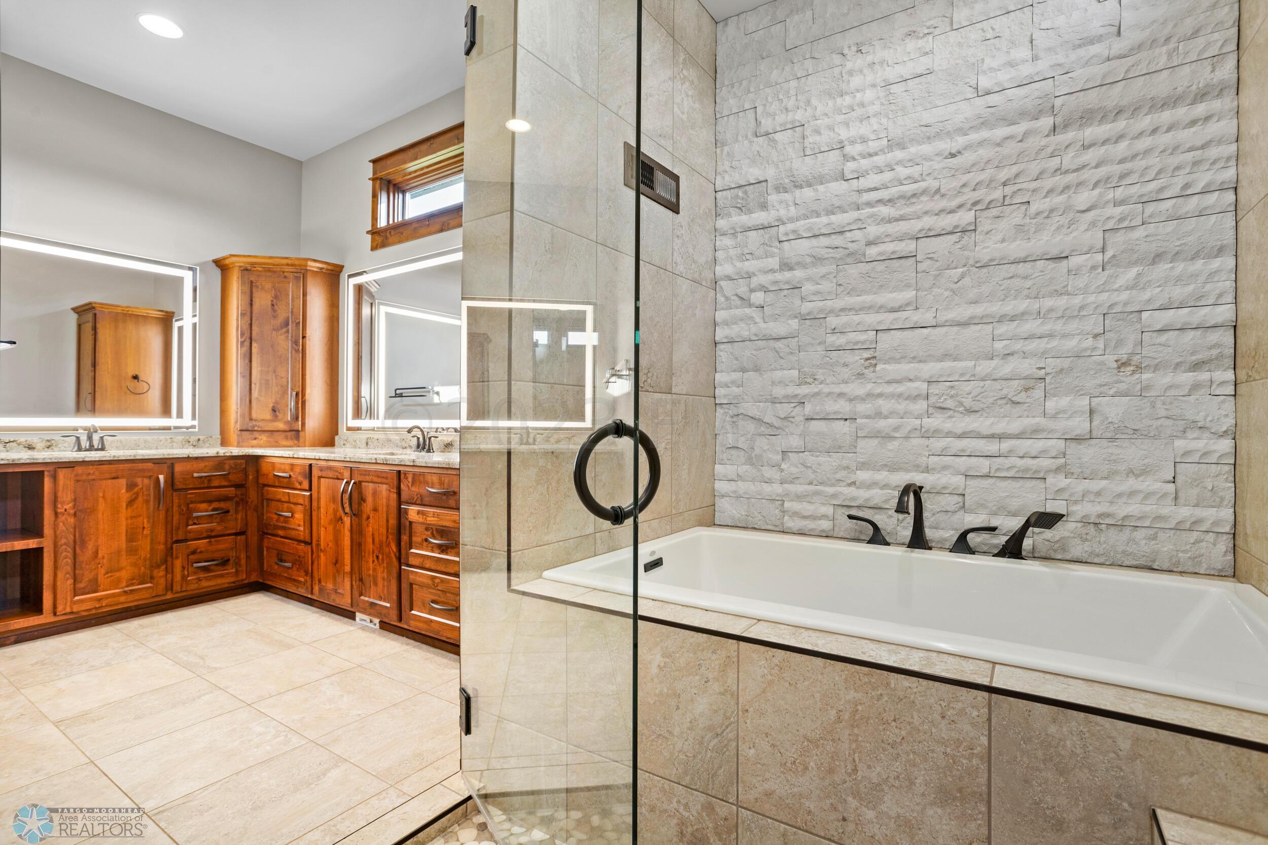 4724 Chokecherry Ct W West Fargo