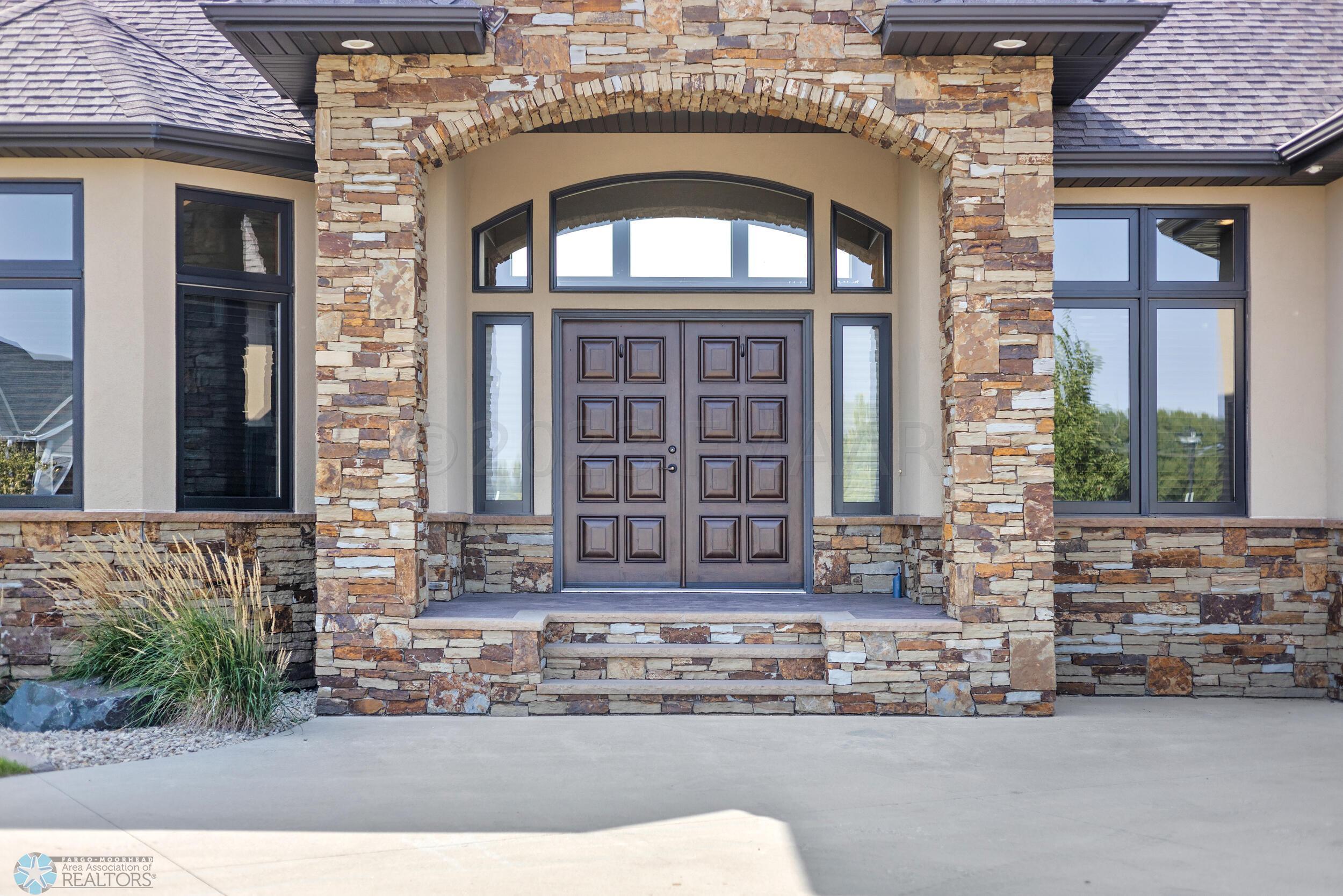 4724 Chokecherry Ct W West Fargo