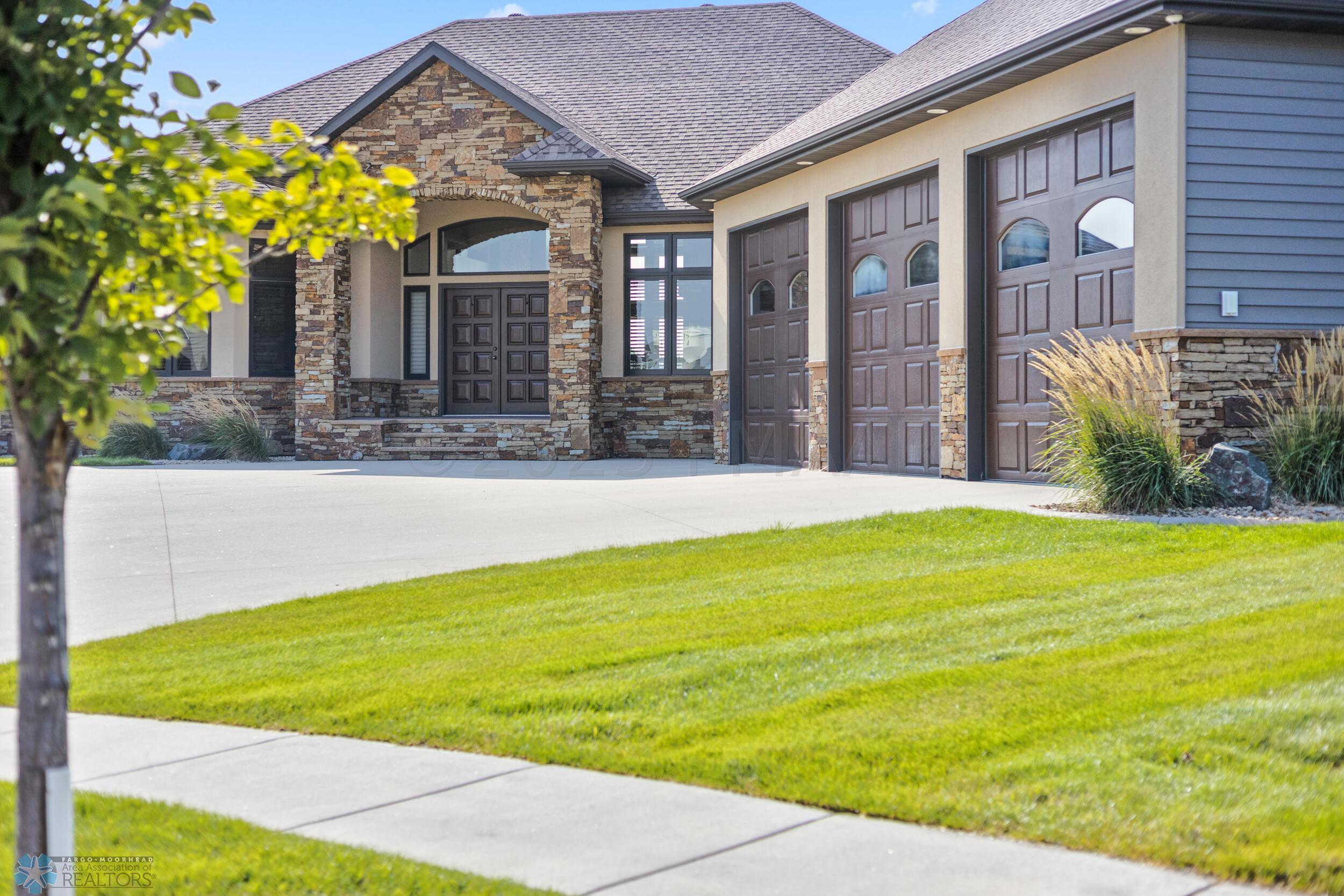 4724 Chokecherry Ct W West Fargo