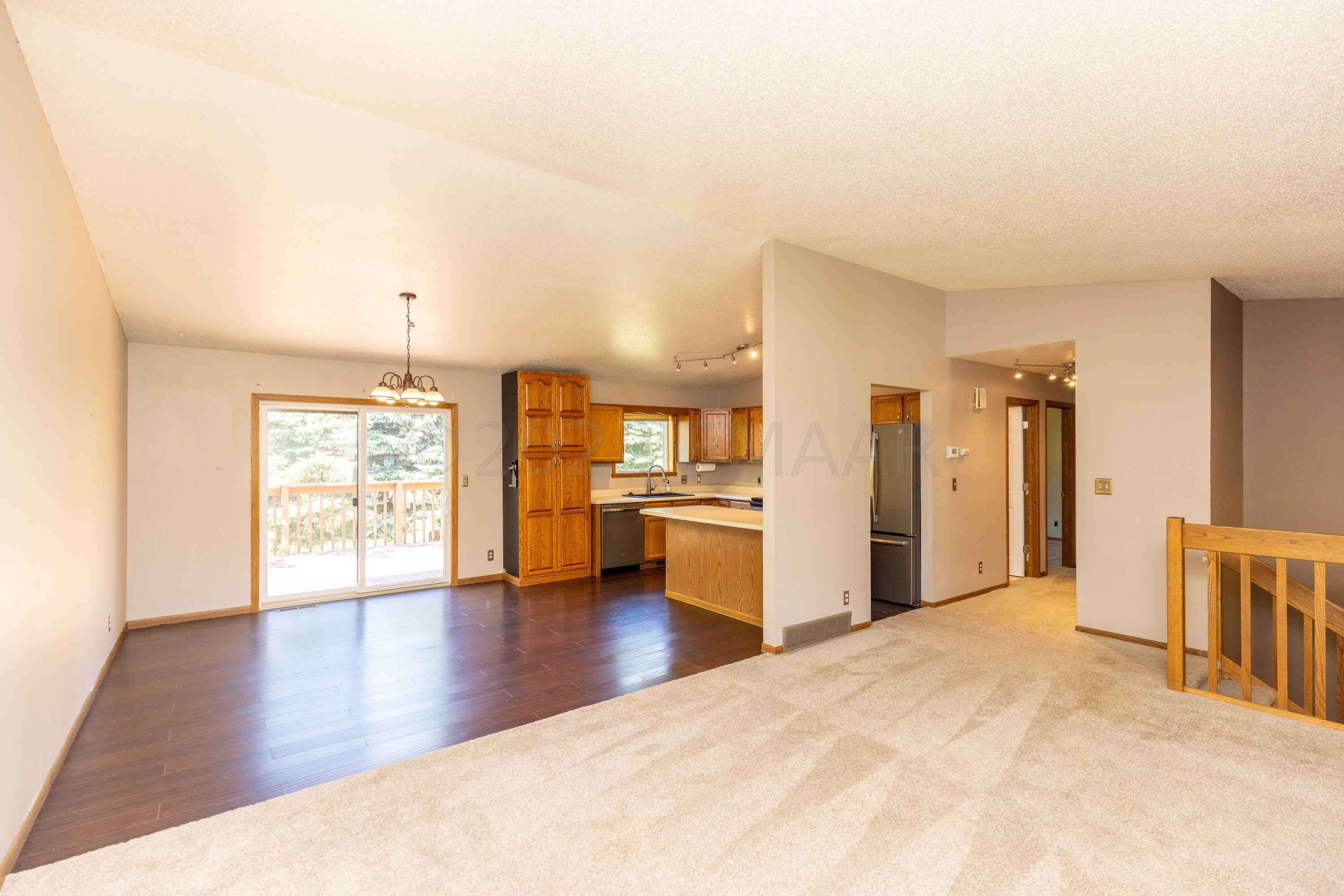 Living room to Kitchen/Dining