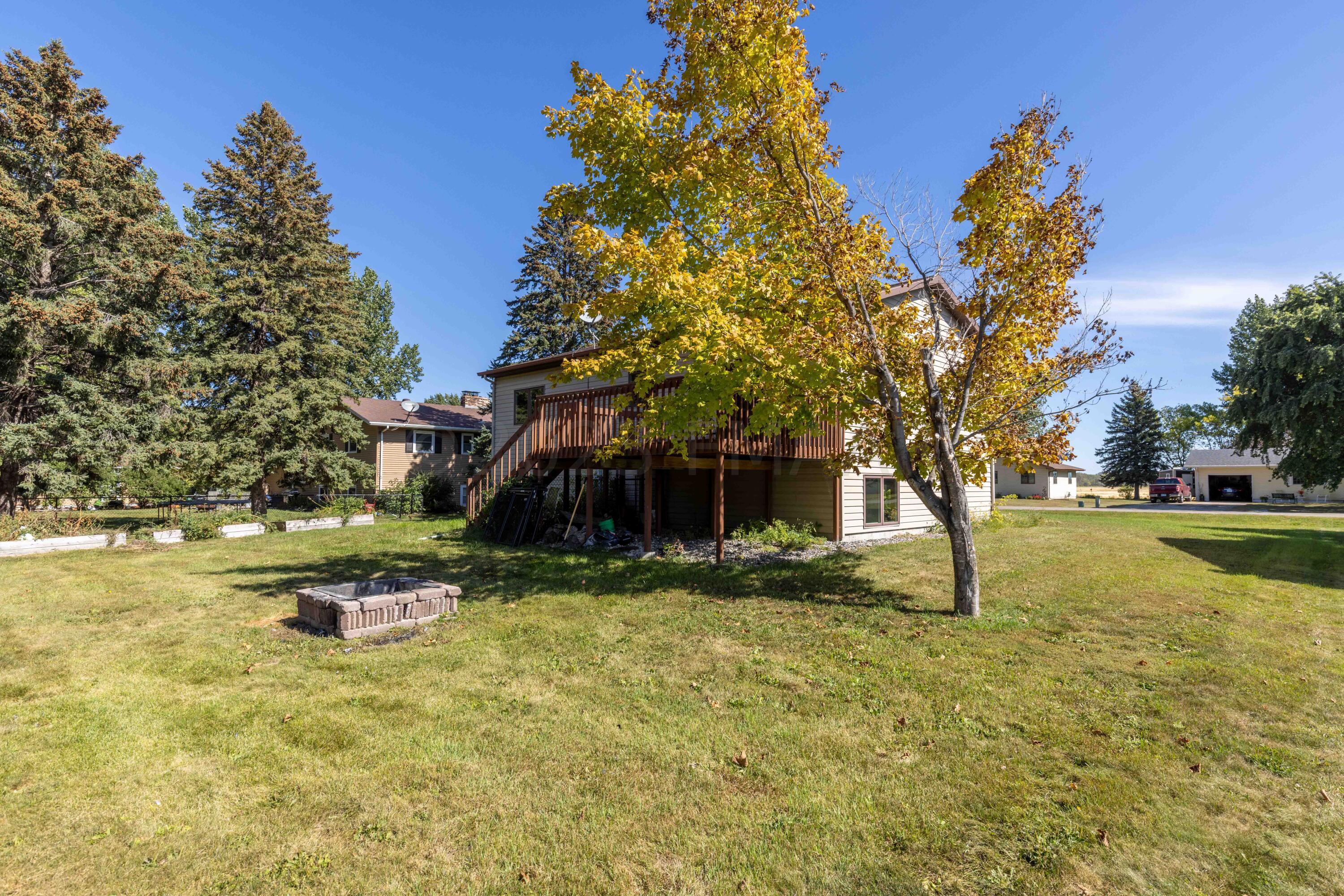 605 Lund Ave
