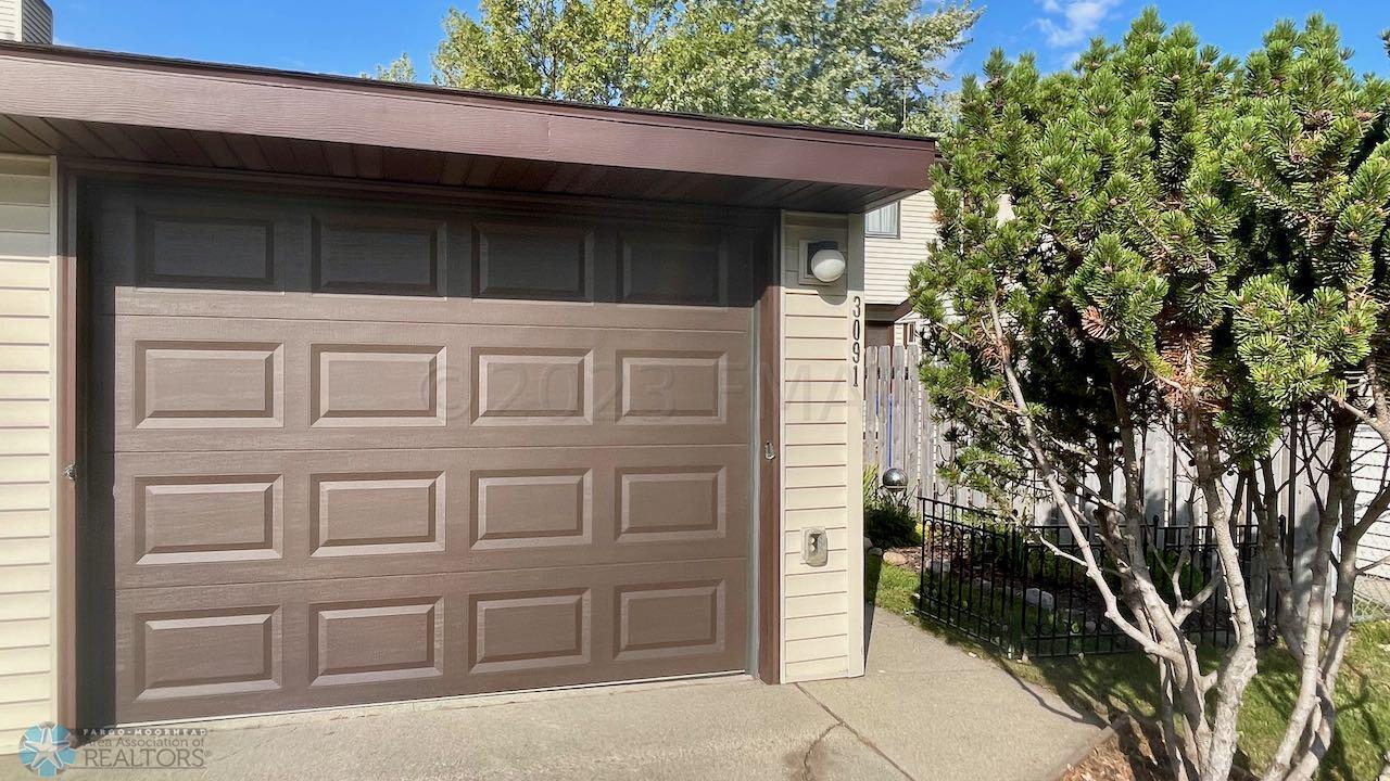 (30) One Stall Garage