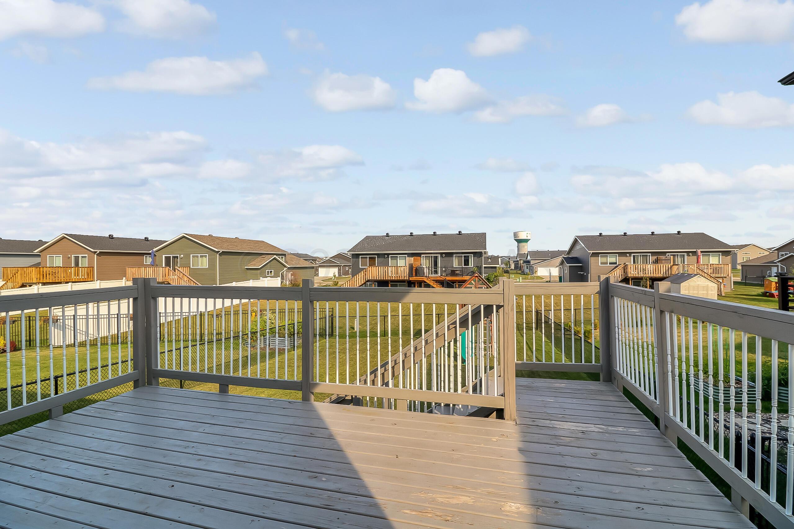 Backyard_Deck