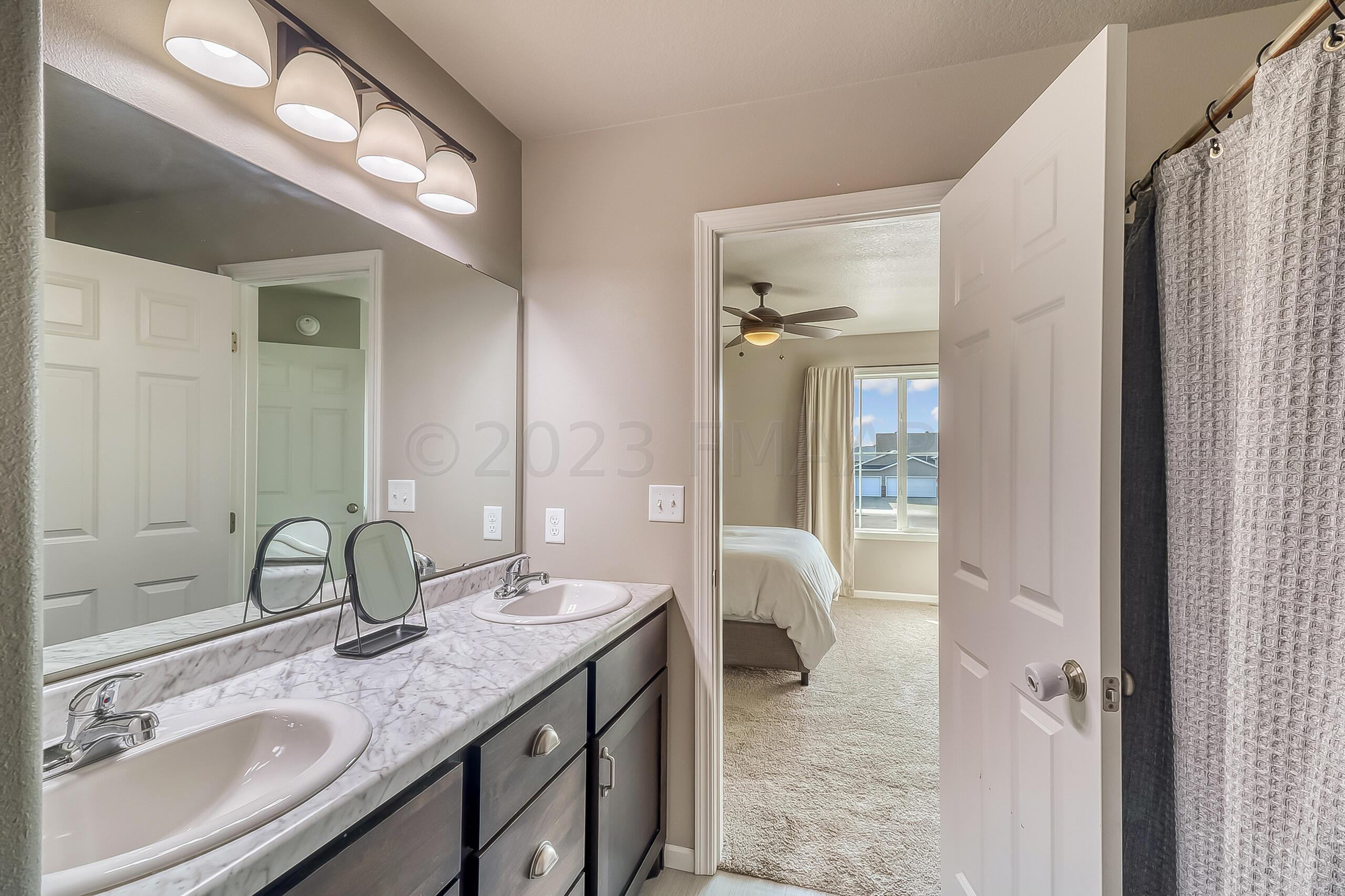 Primary Bathroom1_2