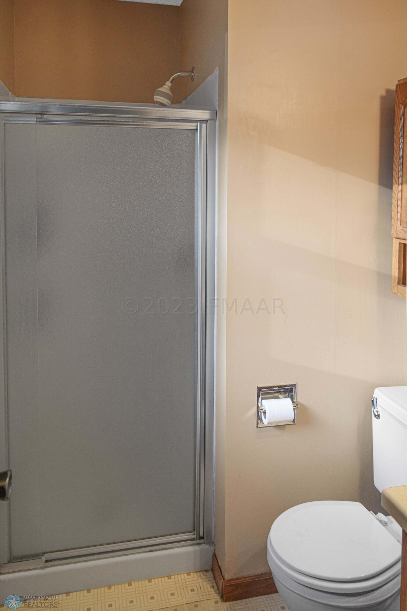Primary 3/4 Bath