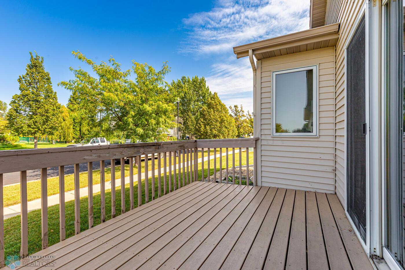 Side Deck
