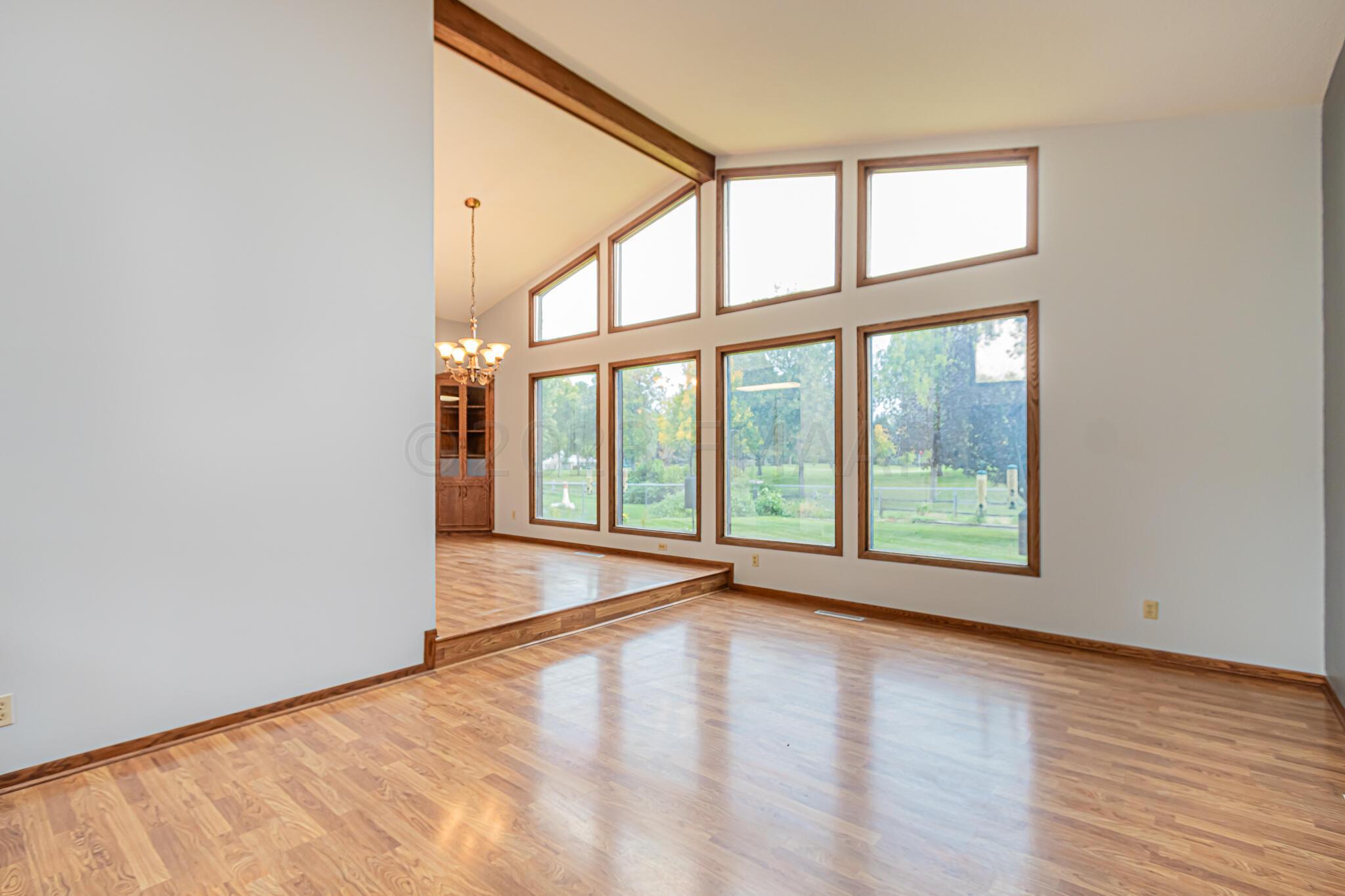 Huge Windows to View of Golf Course