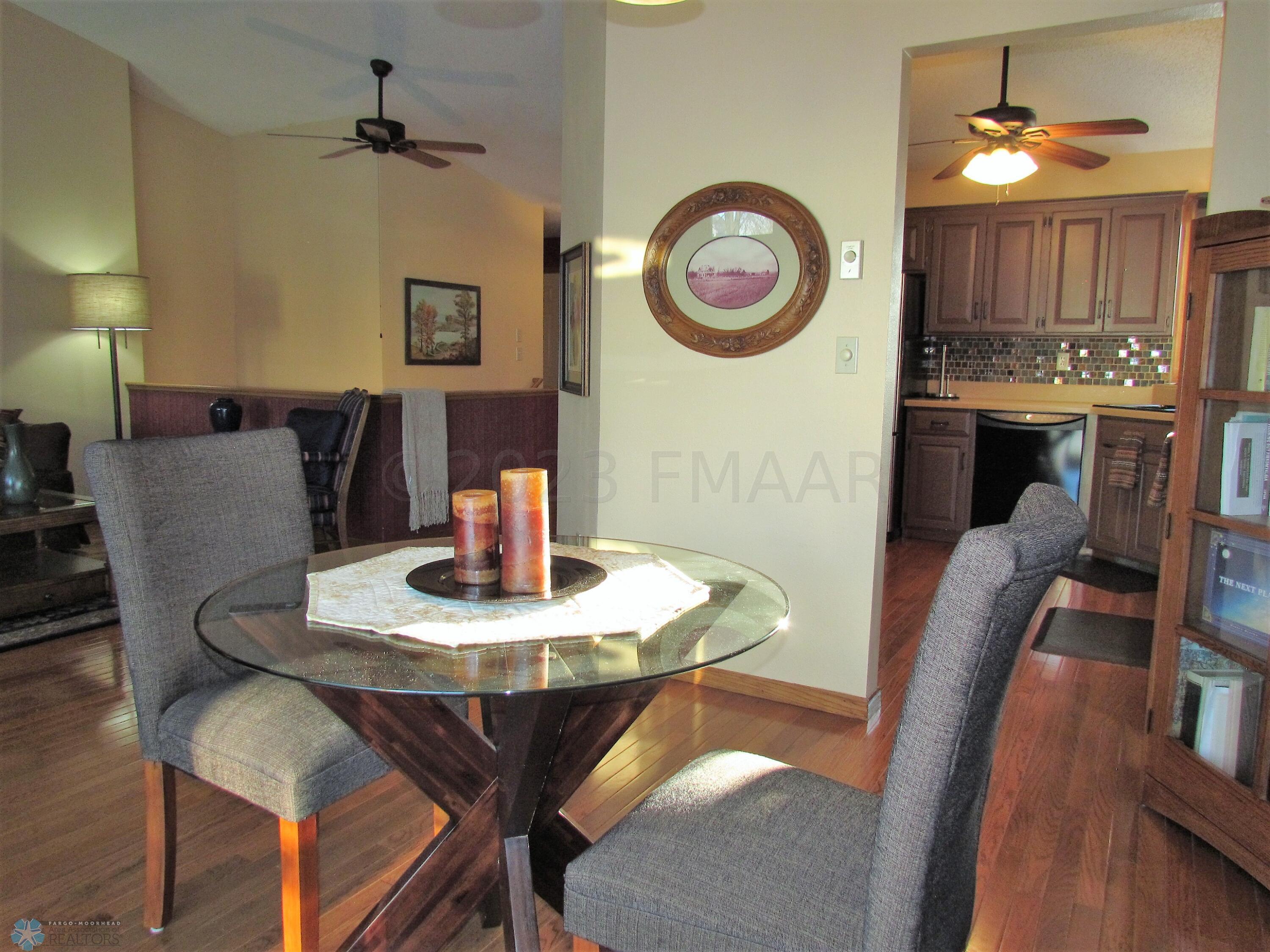 Dining to Kitchen