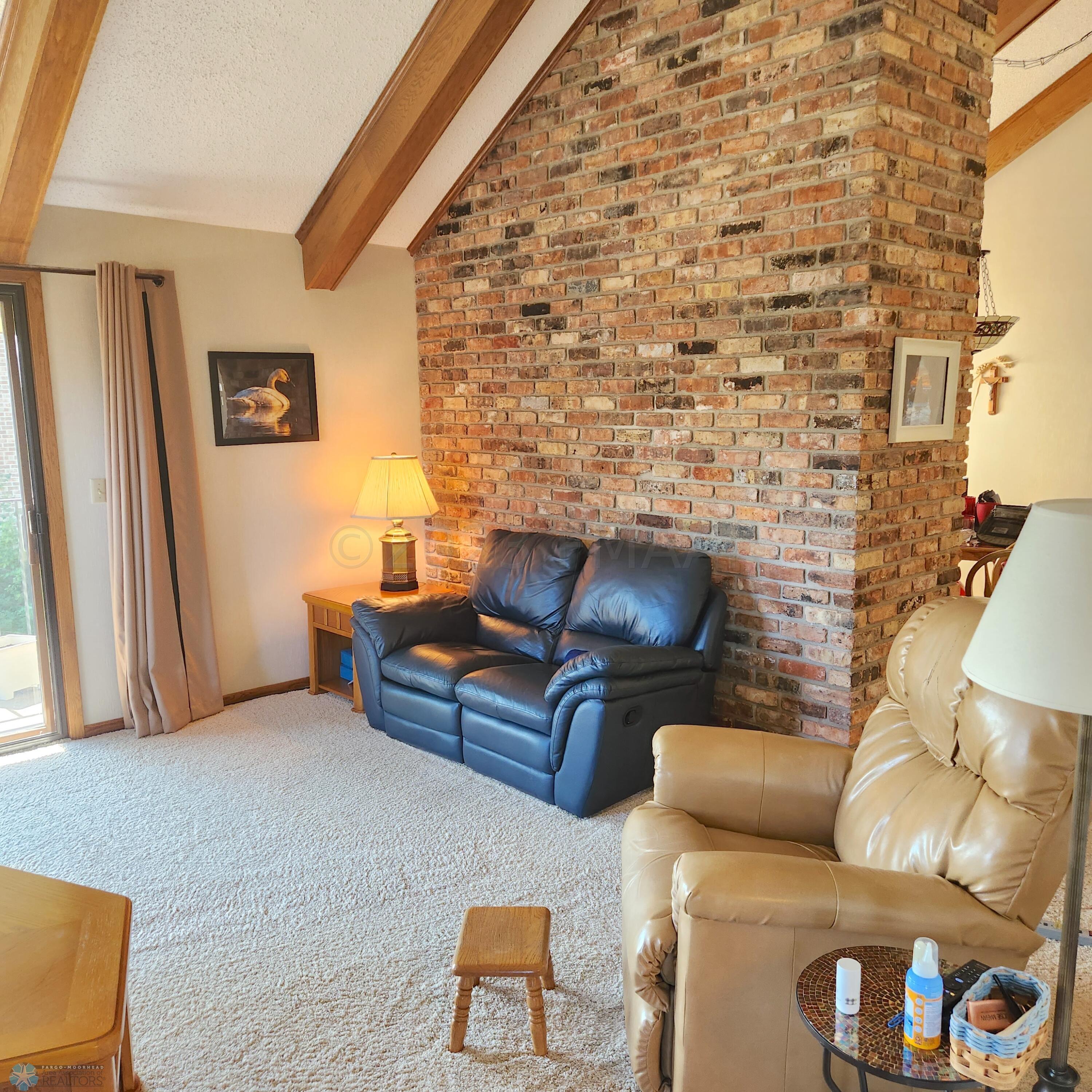 Living room 2