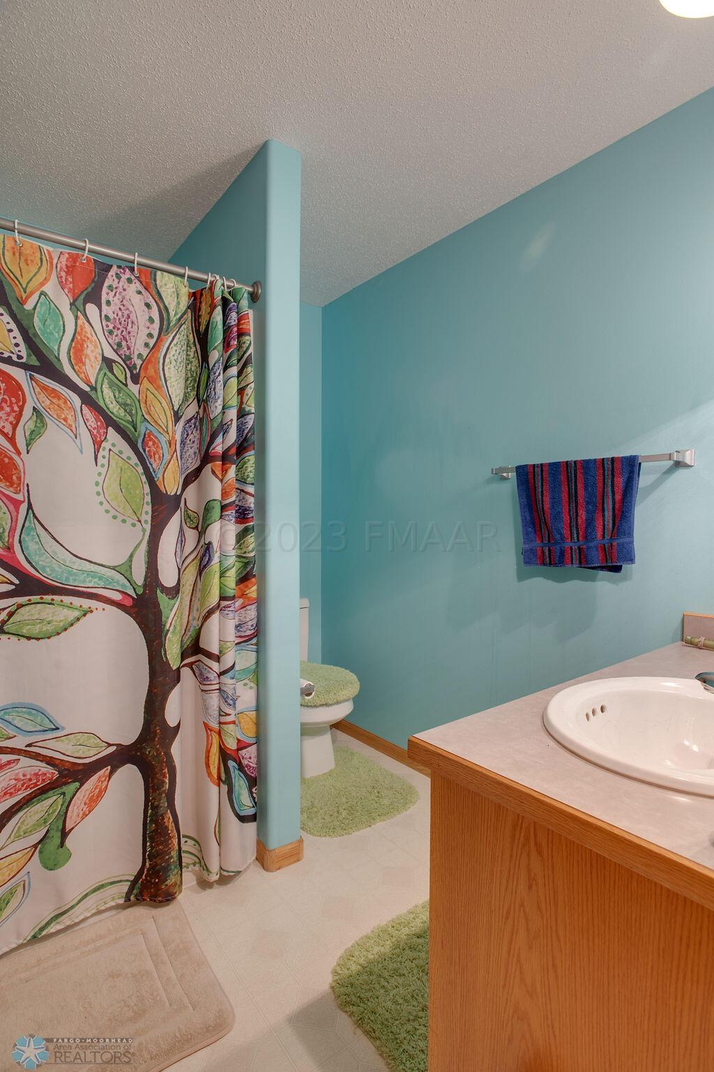 1538_SUNTREE_DR-17