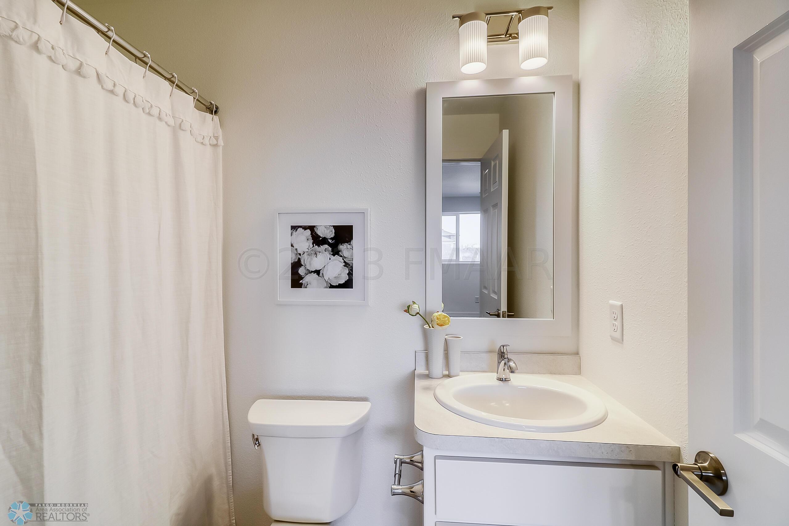 Basement Bathroom1_1