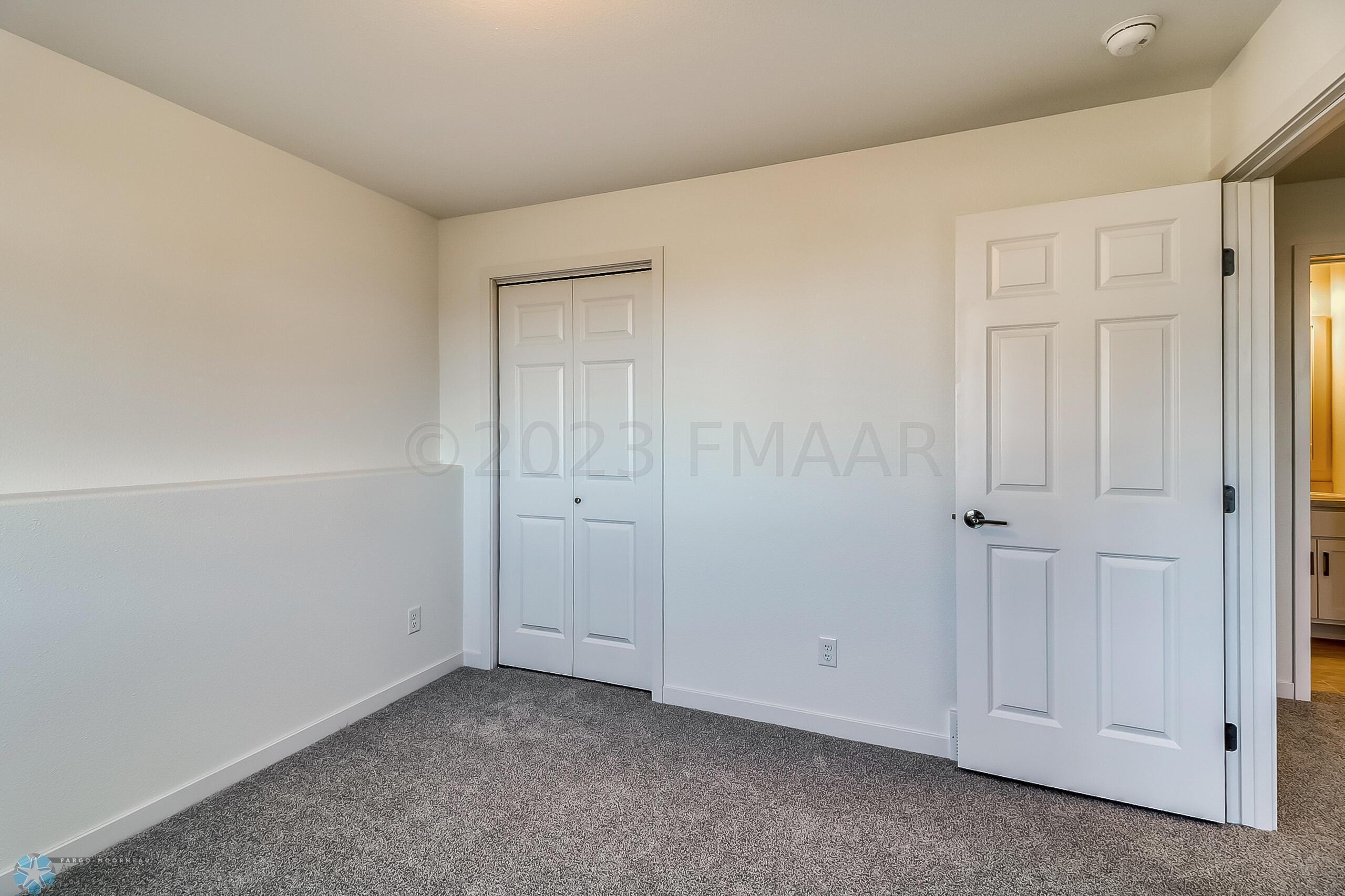 Basement Bedroom1_2