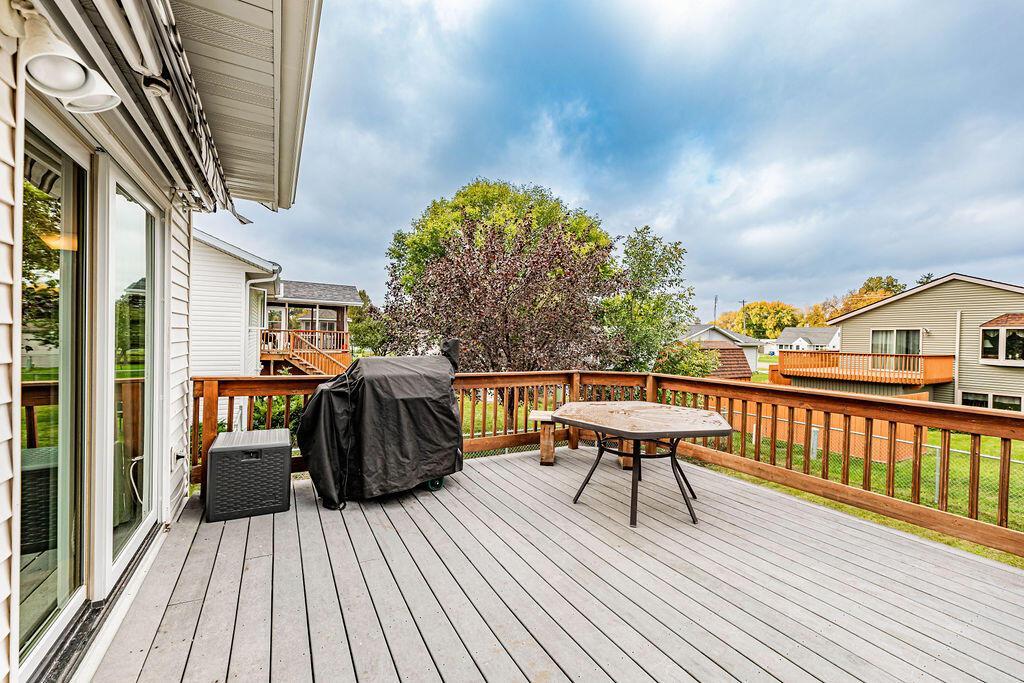 Deck Wide