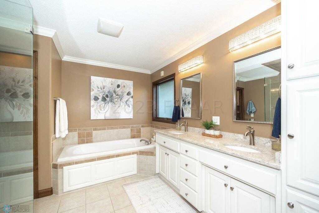 Whirlpool Tub