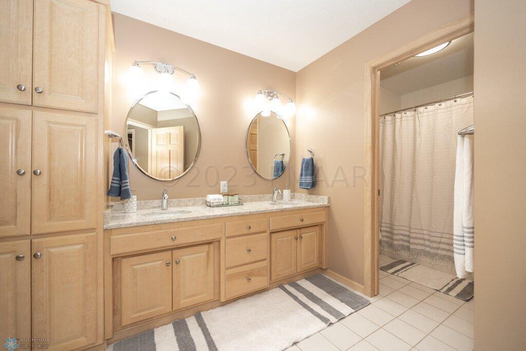 Upper Bathroom W/Dual Vanity