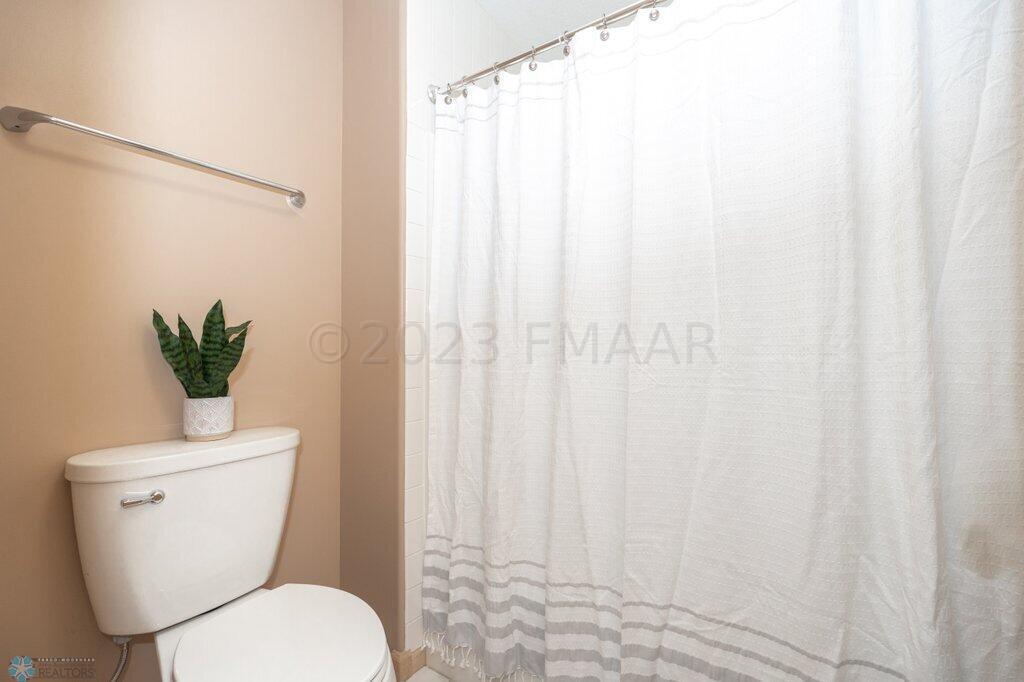 Upper 2 Part Bathroom