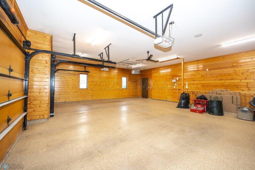 Heated Garage