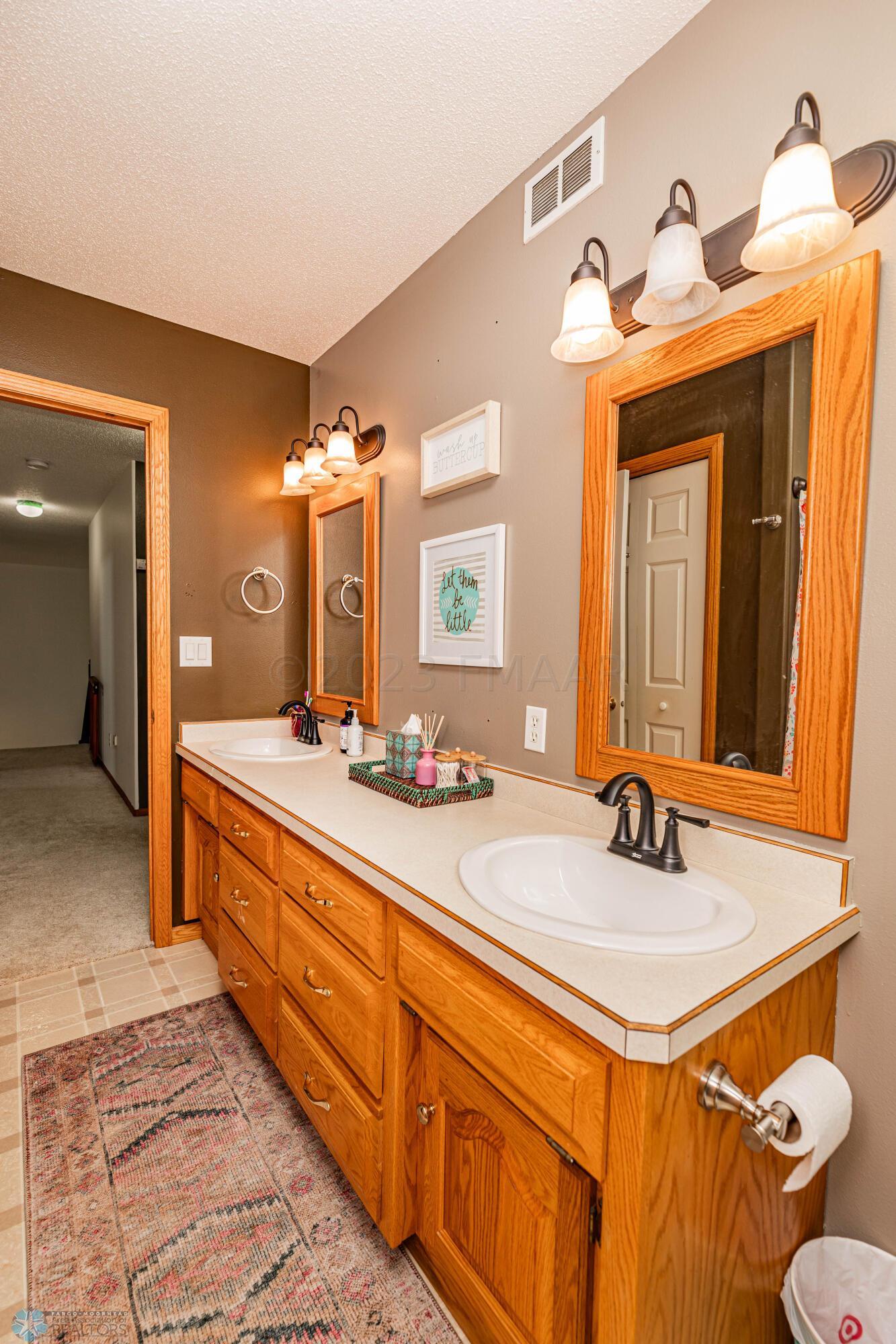 3513Westmoor(44of94)