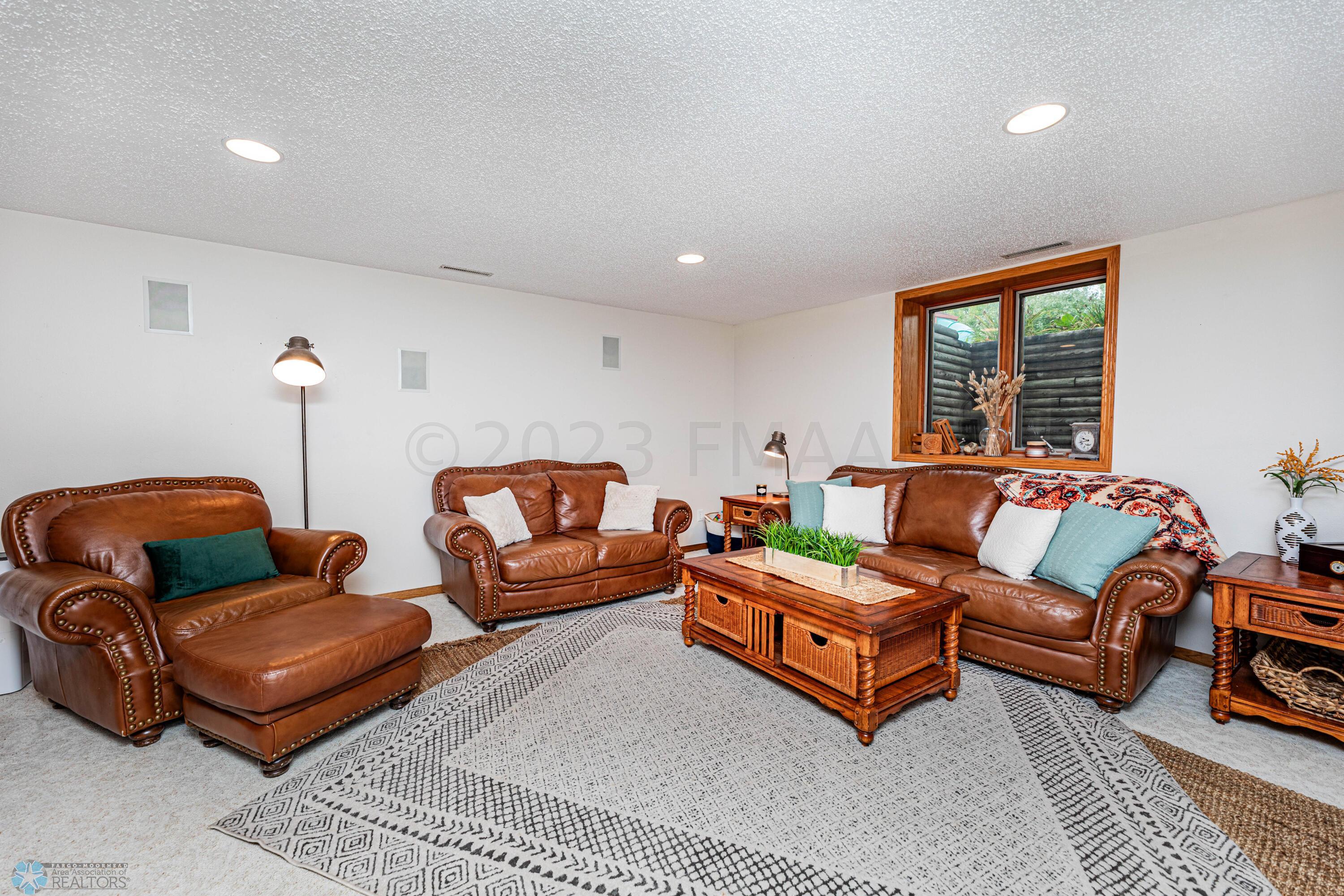 3513Westmoor(57of94)