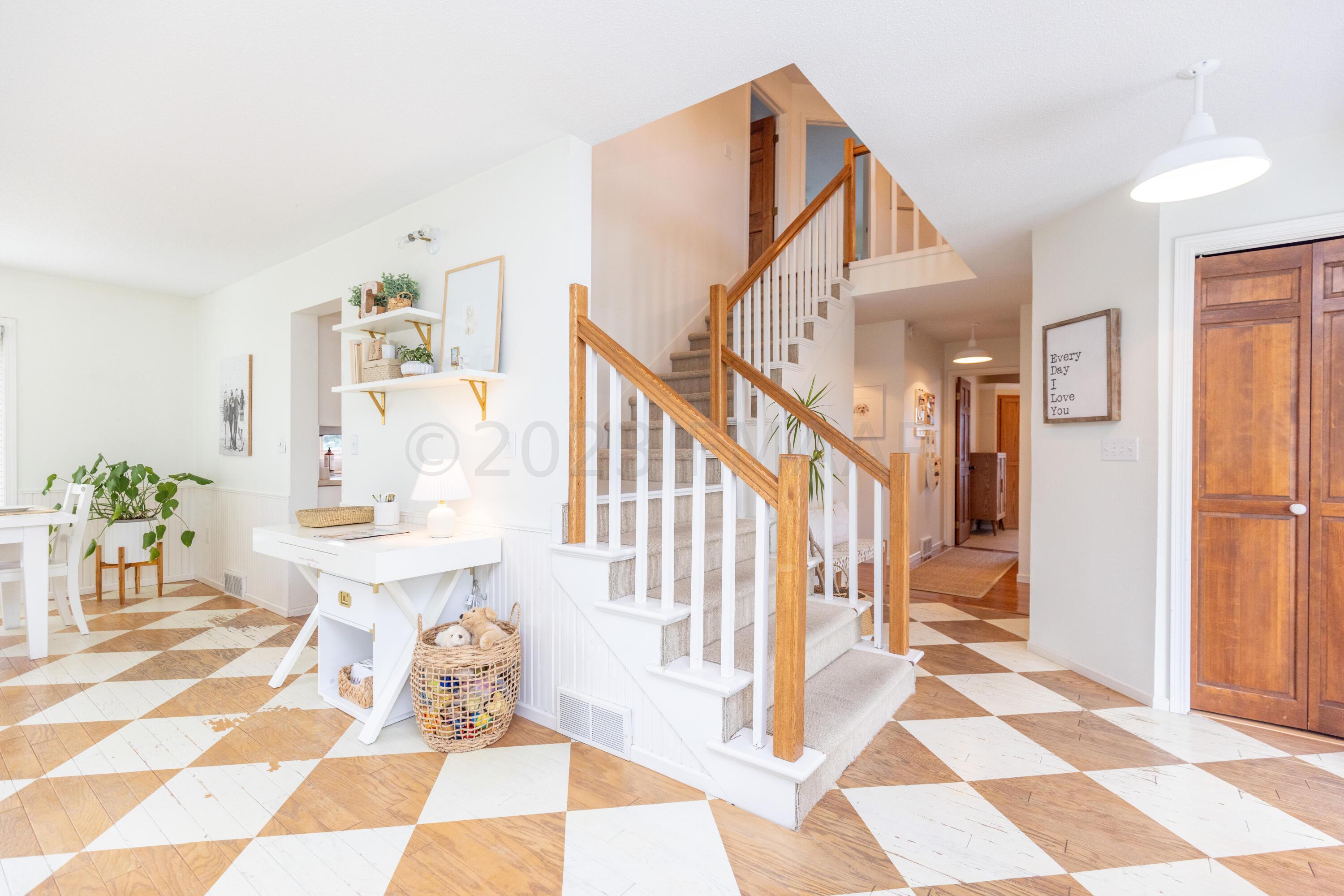 entry living