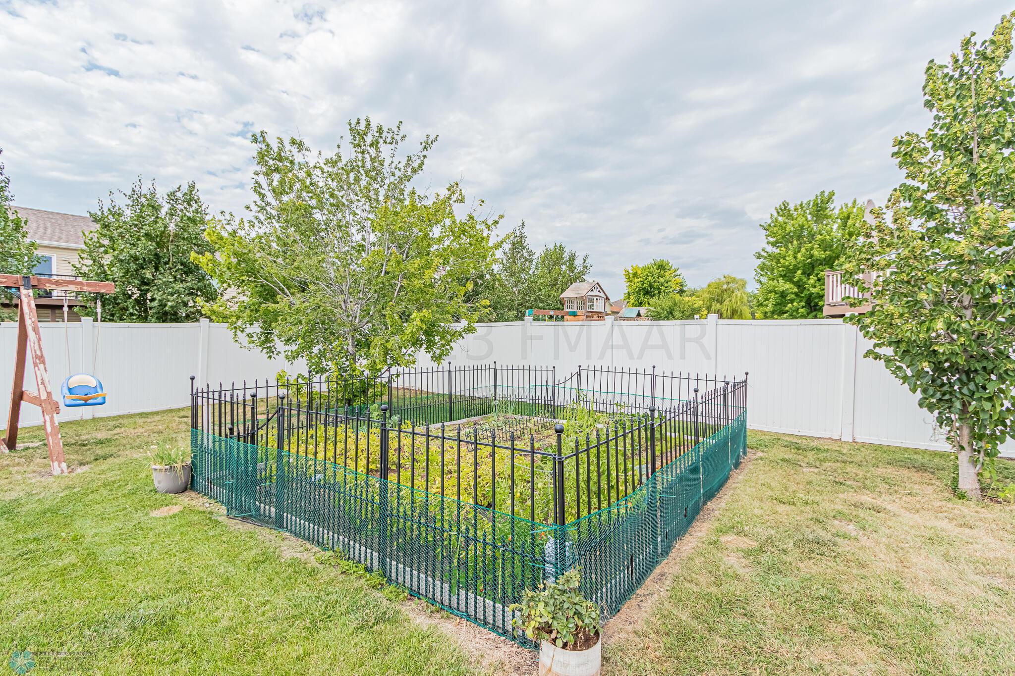 4391 52nd St S, Fargo, ND 58104, USA-44
