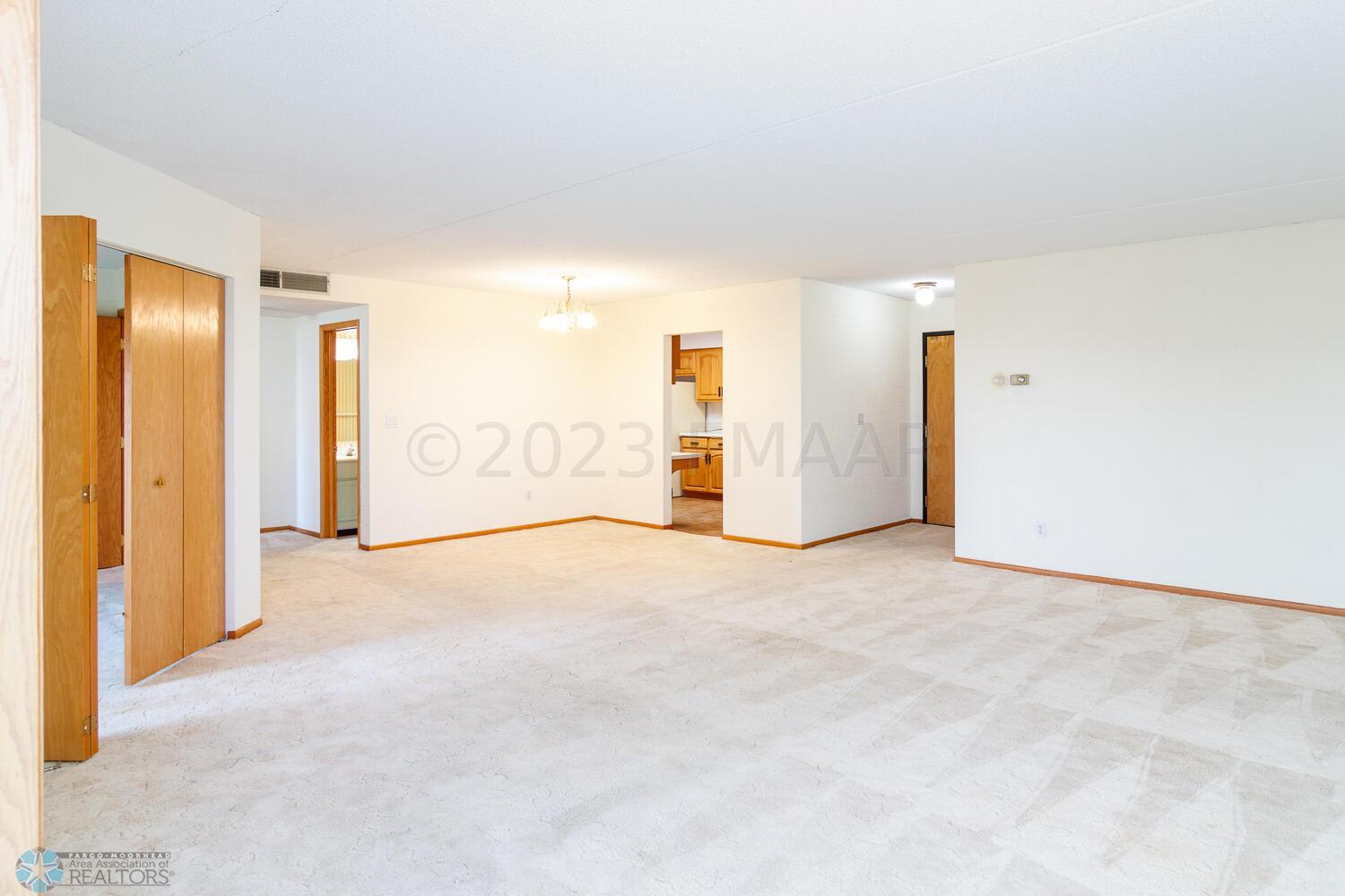 LIving/Dining