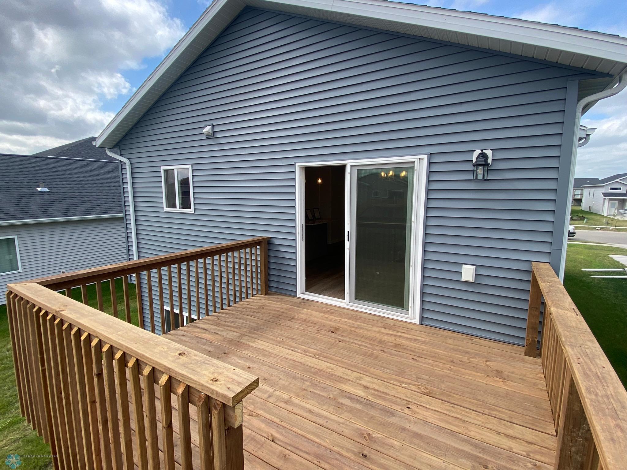12' x 10' Brown Treat Deck