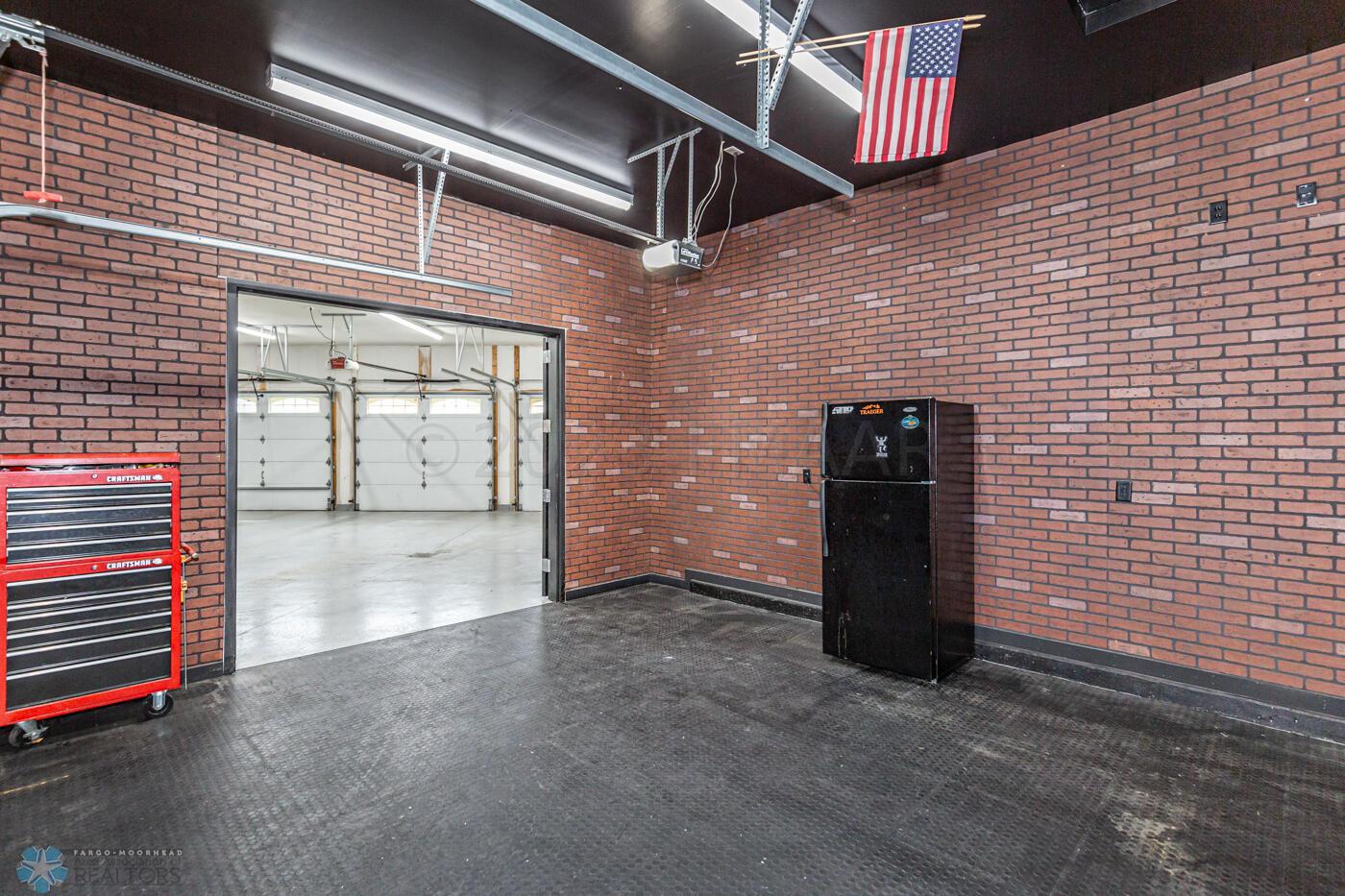 Flex Room