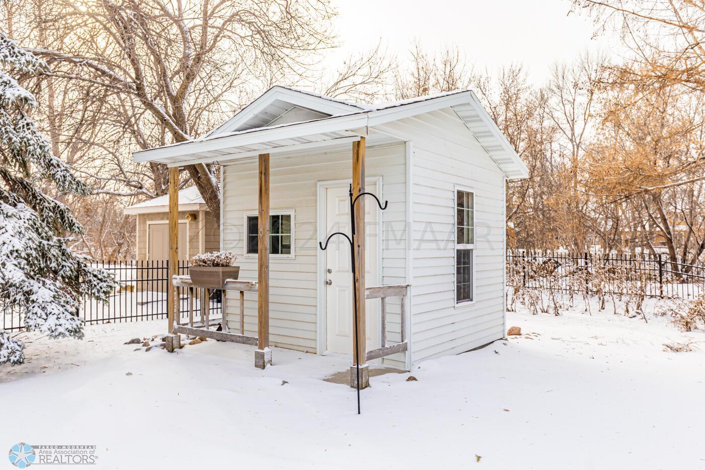 Shed