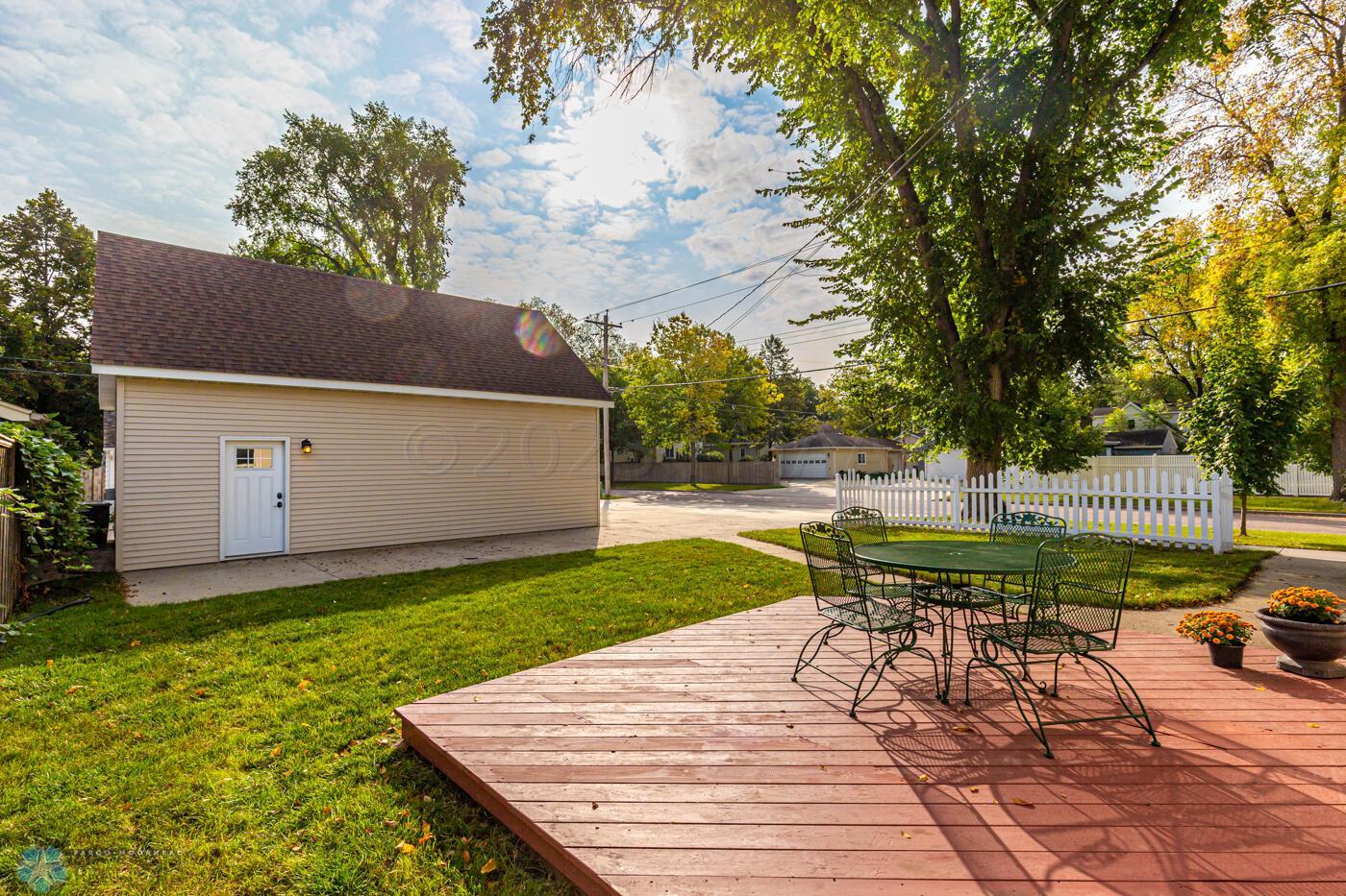Deck