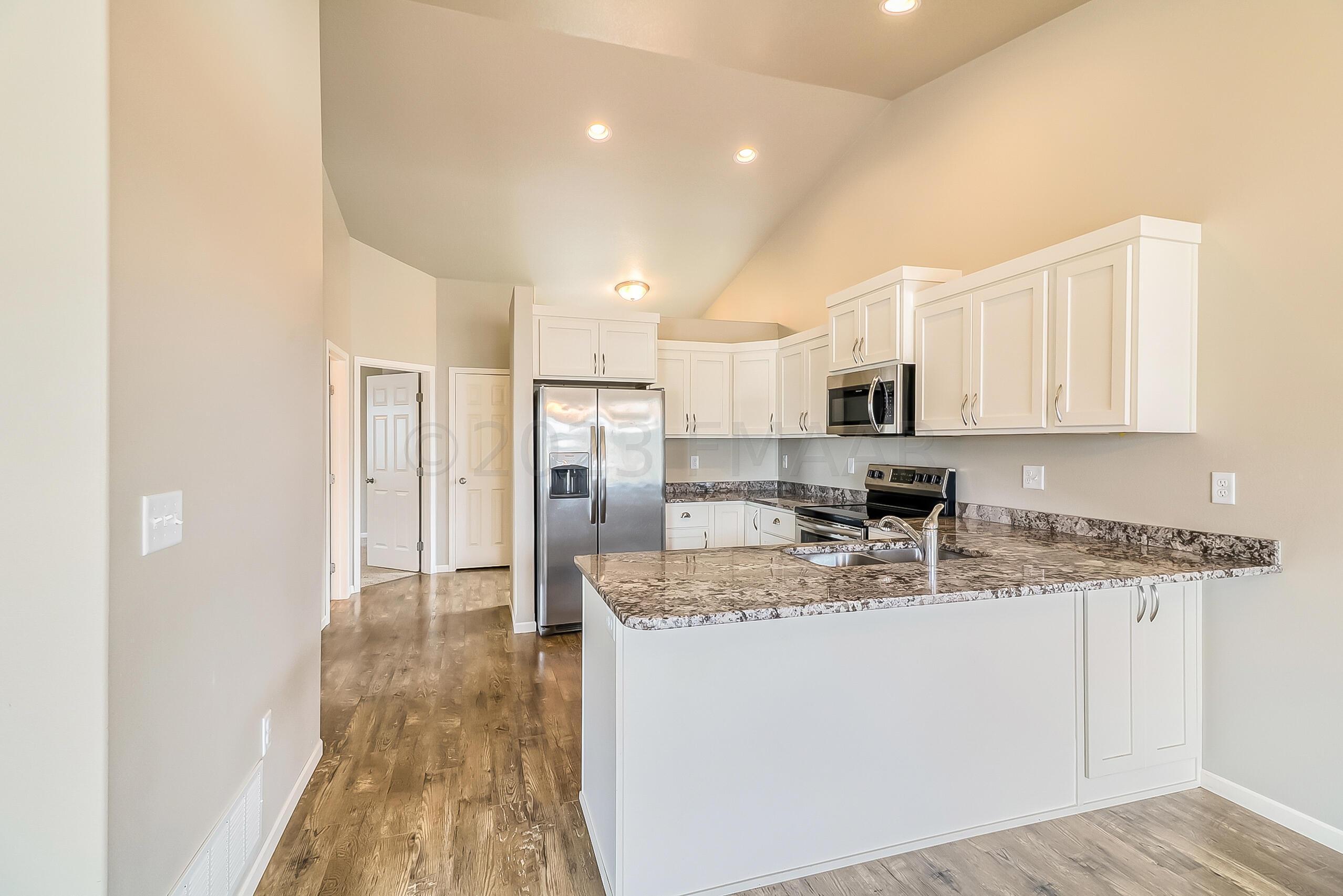 Kitchen1_0