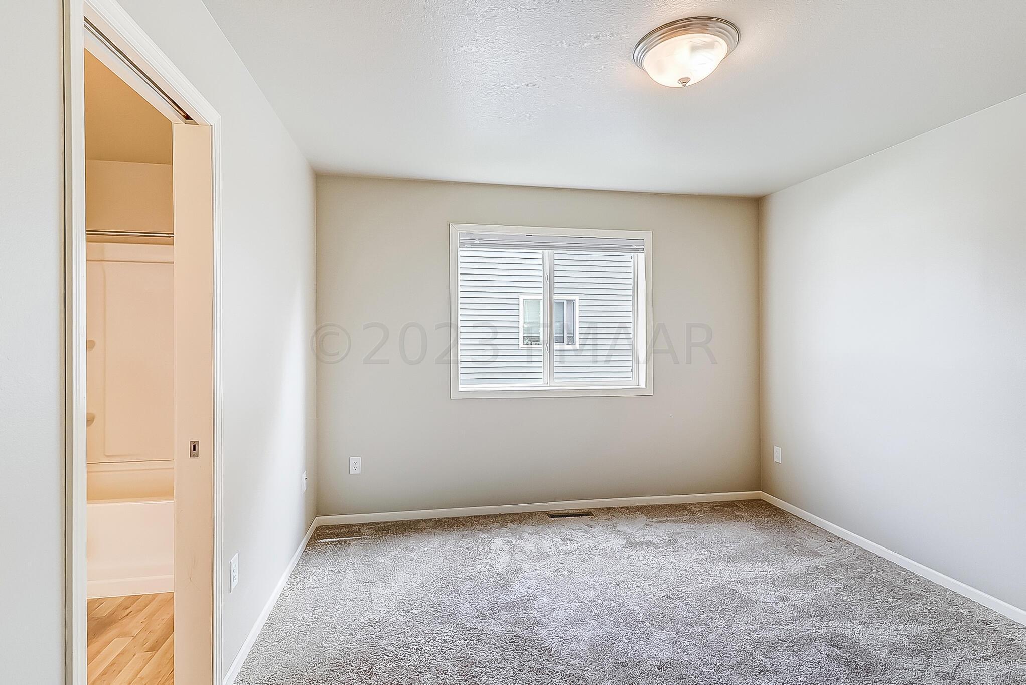 Primary Bedroom1_0