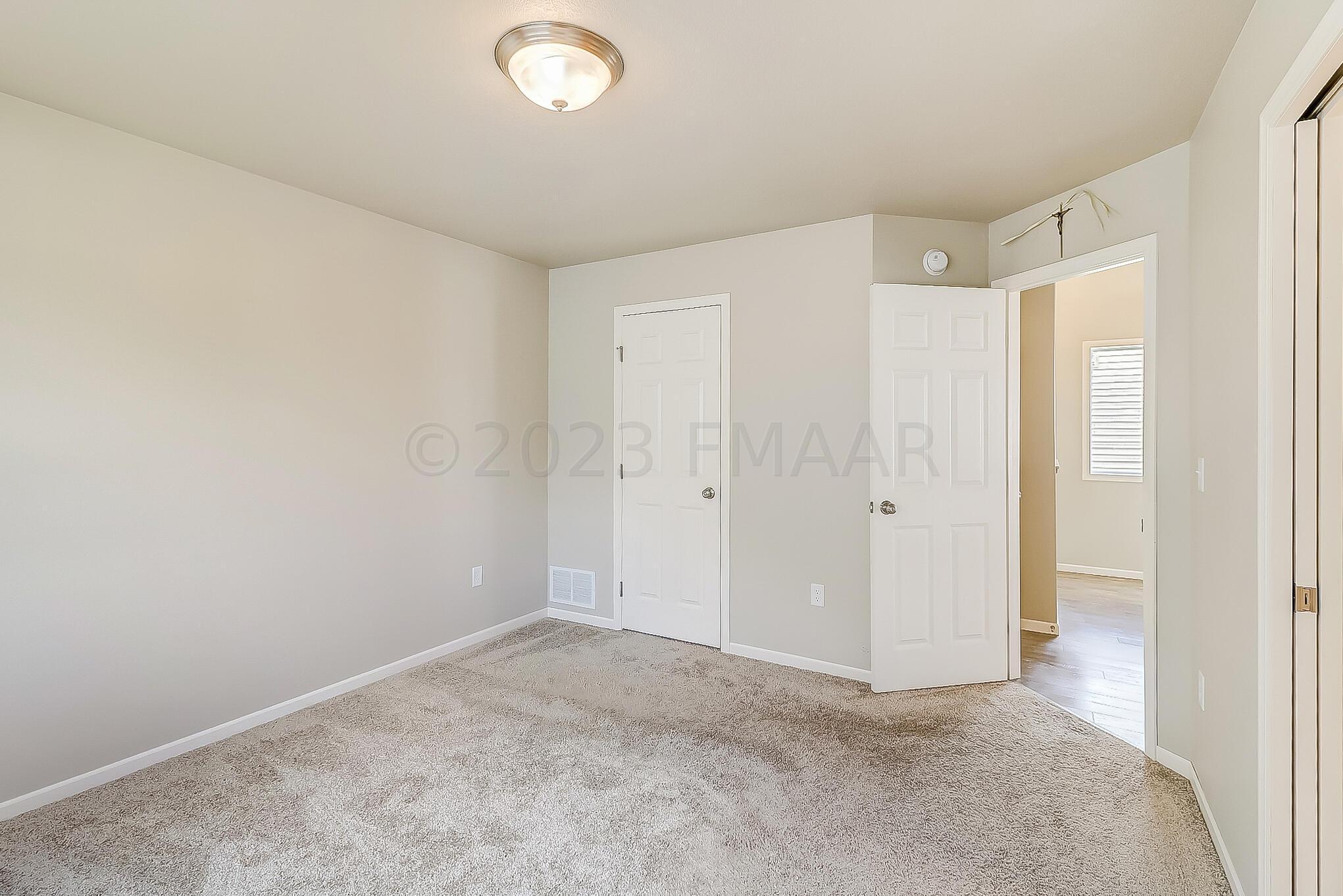 Primary Bedroom1_1