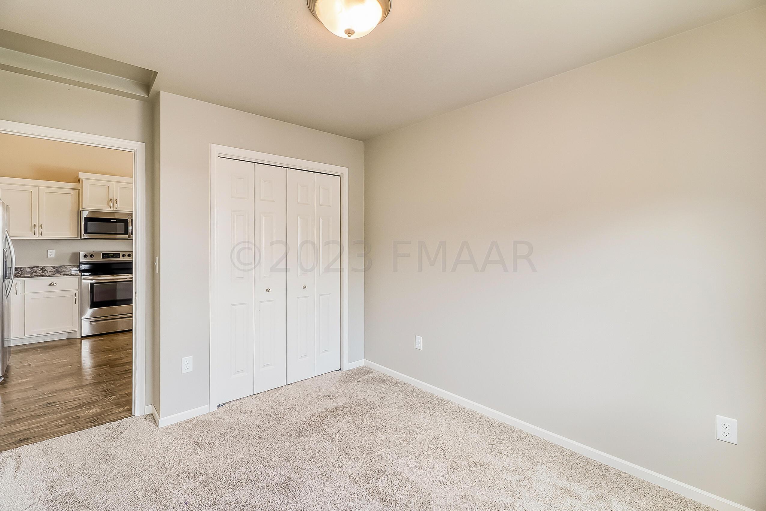 Bedroom1_2