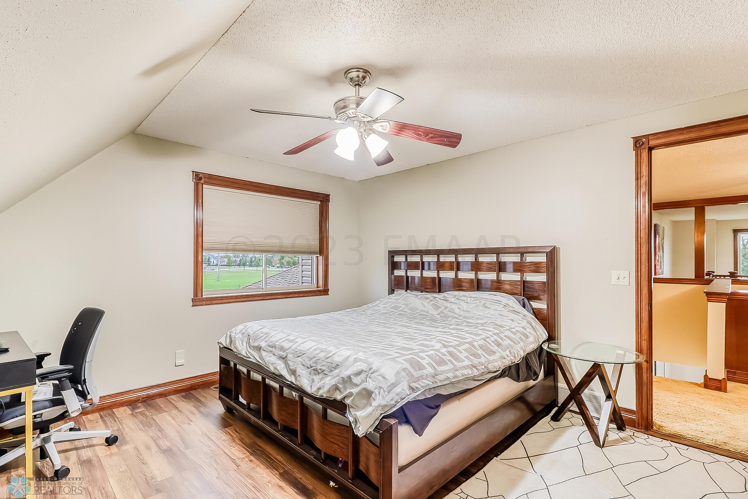Upstairs Bedroom1_1