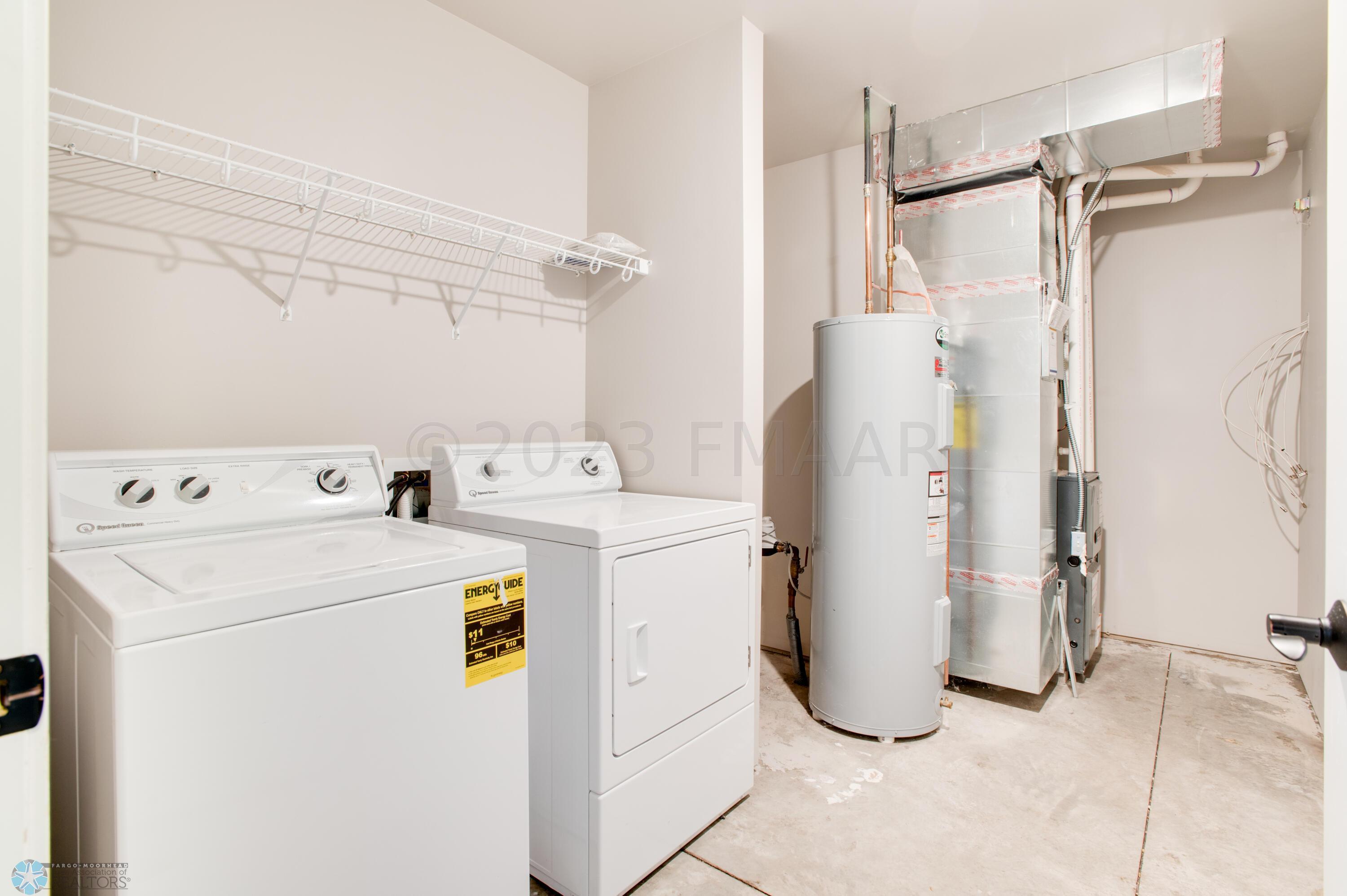 1106_EAGLEWOOD_AVE-35