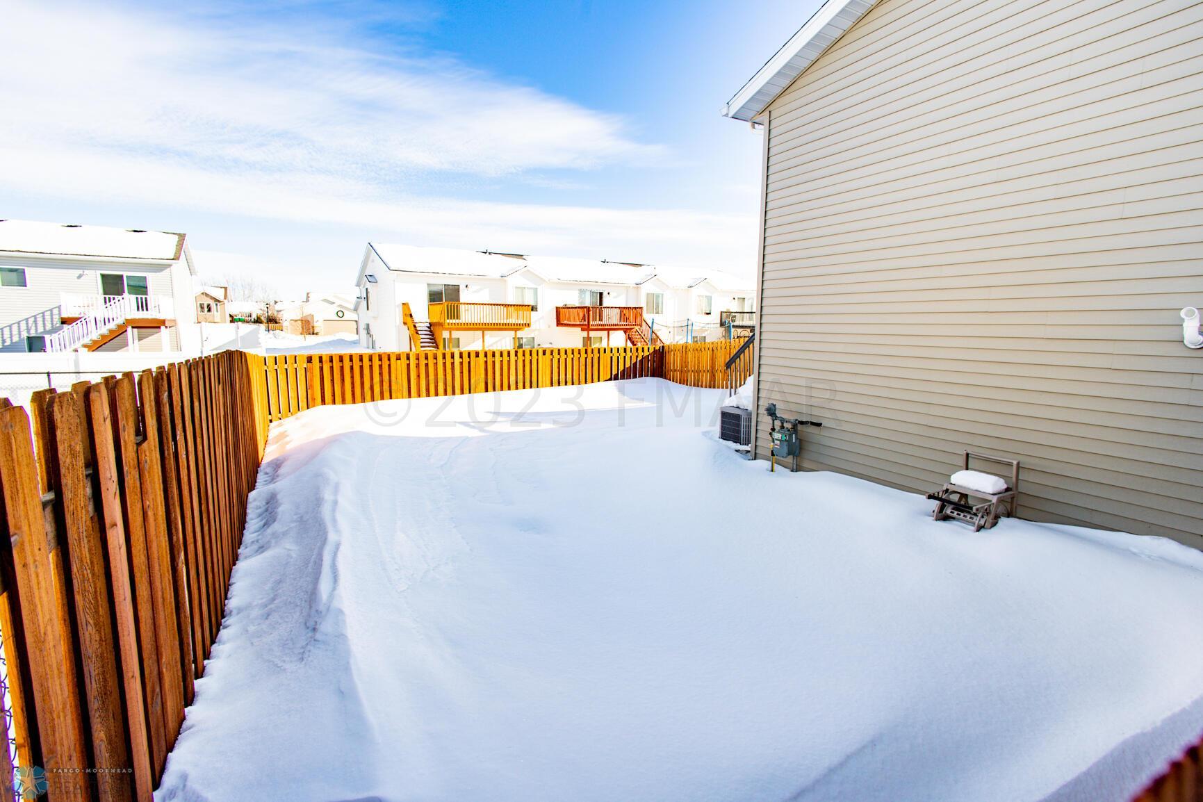 Side/Backyard